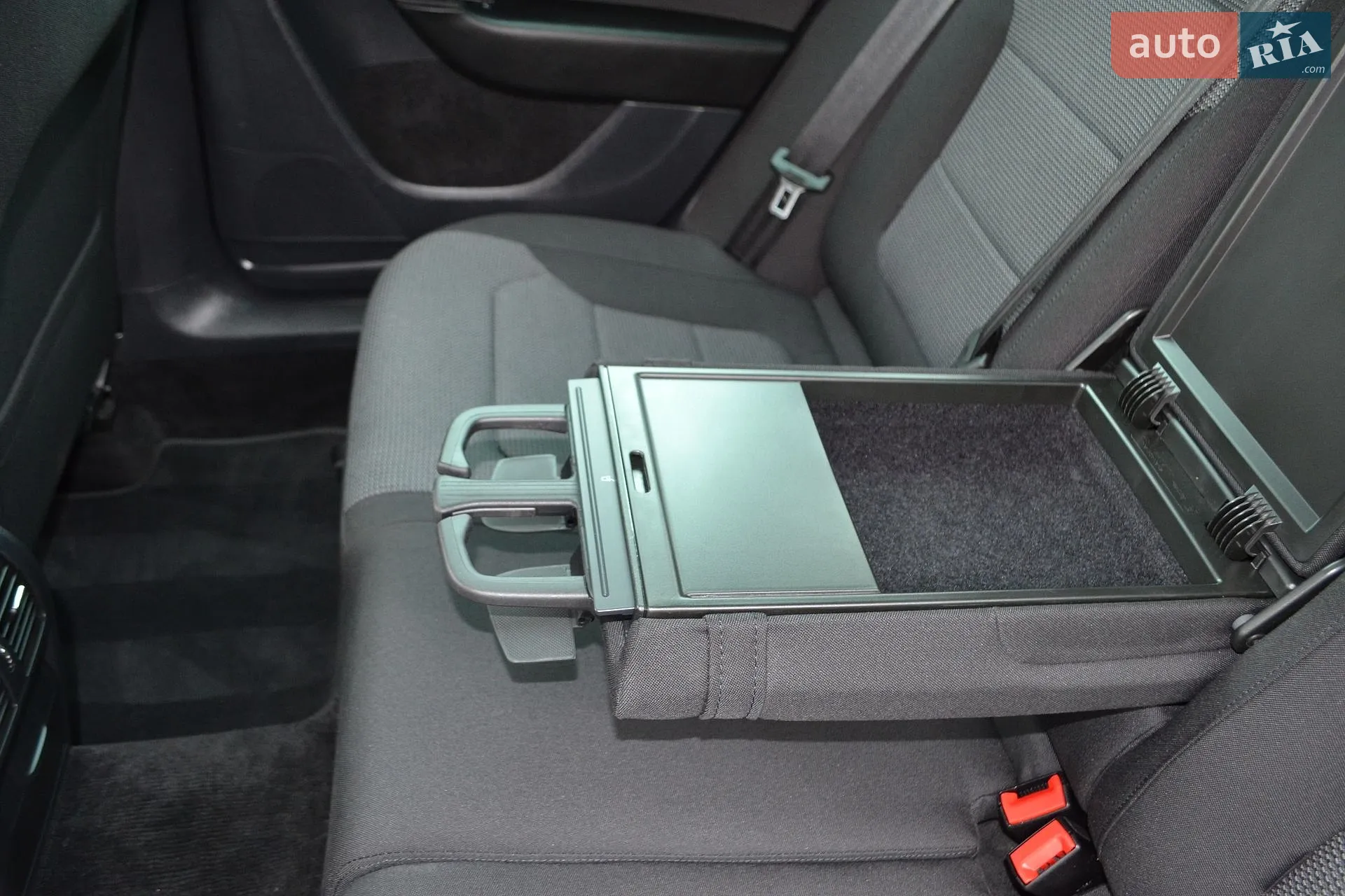 2013 Volkswagen Passat - мініатюра 37