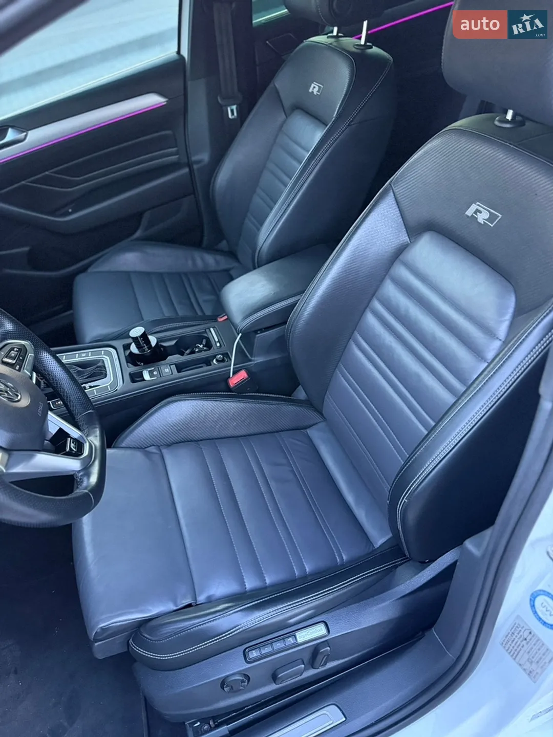 2019 Volkswagen Passat - мініатюра 8
