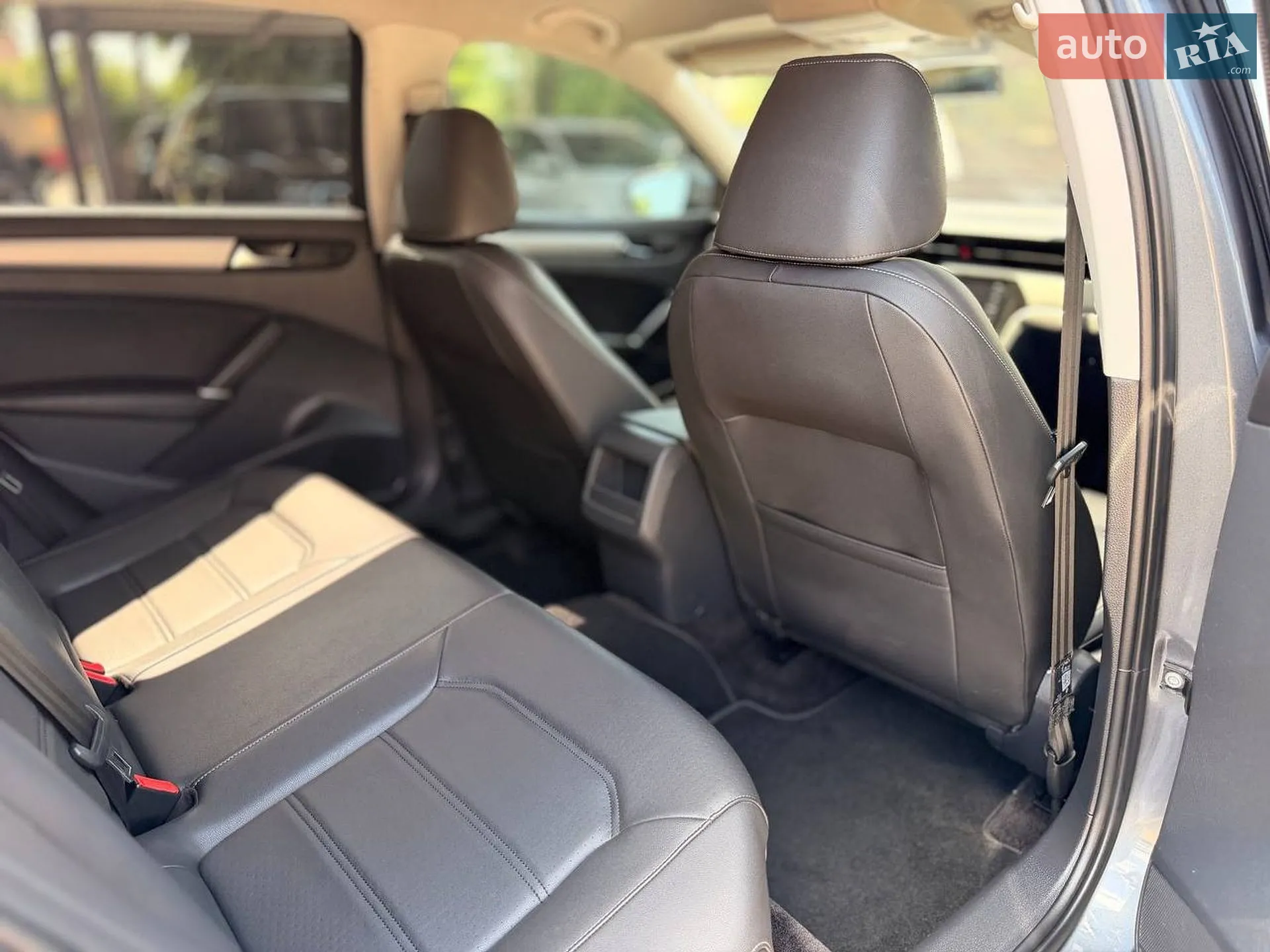 2019 Volkswagen Passat - мініатюра 17