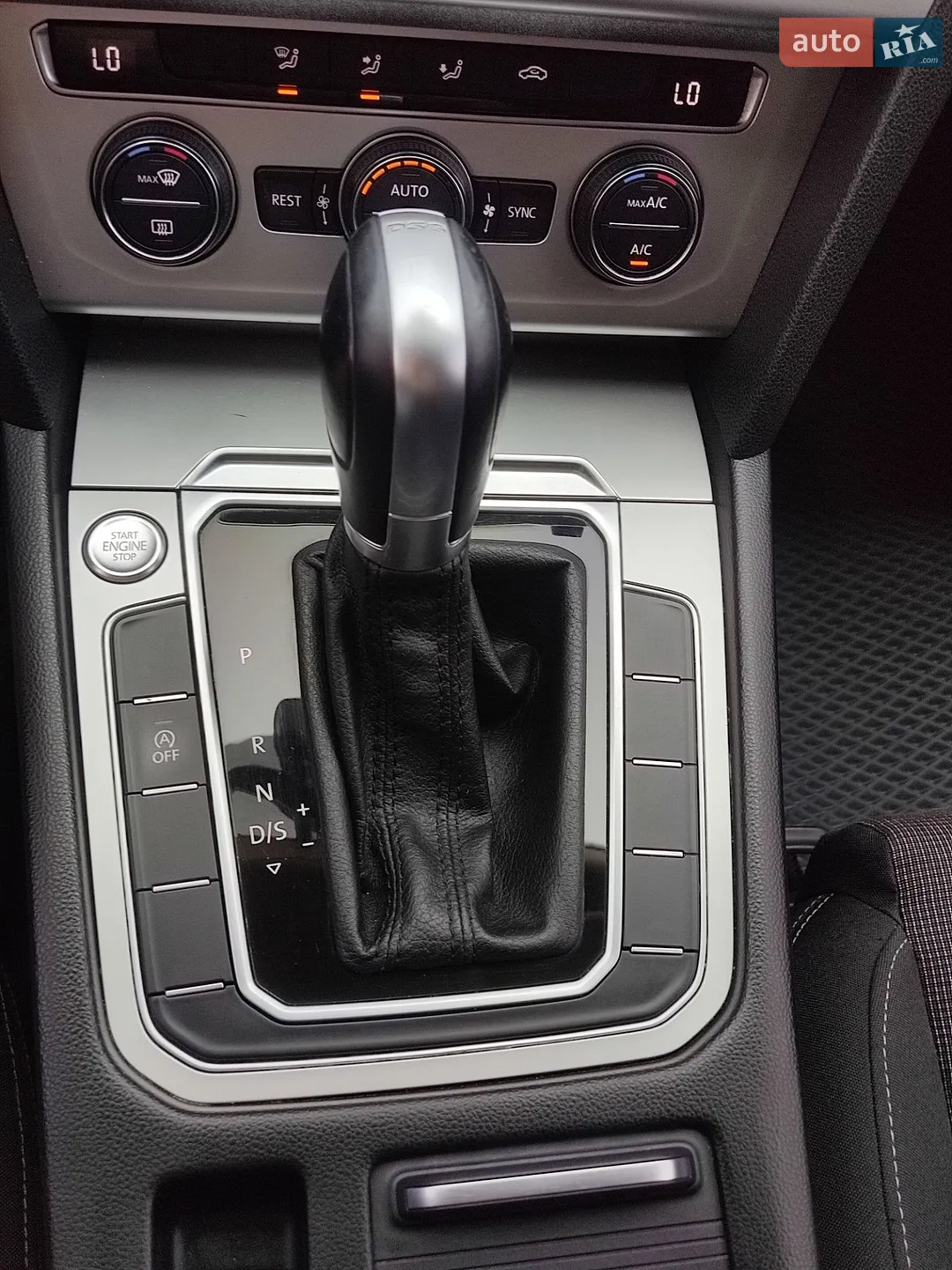 2016 Volkswagen Passat - мініатюра 28