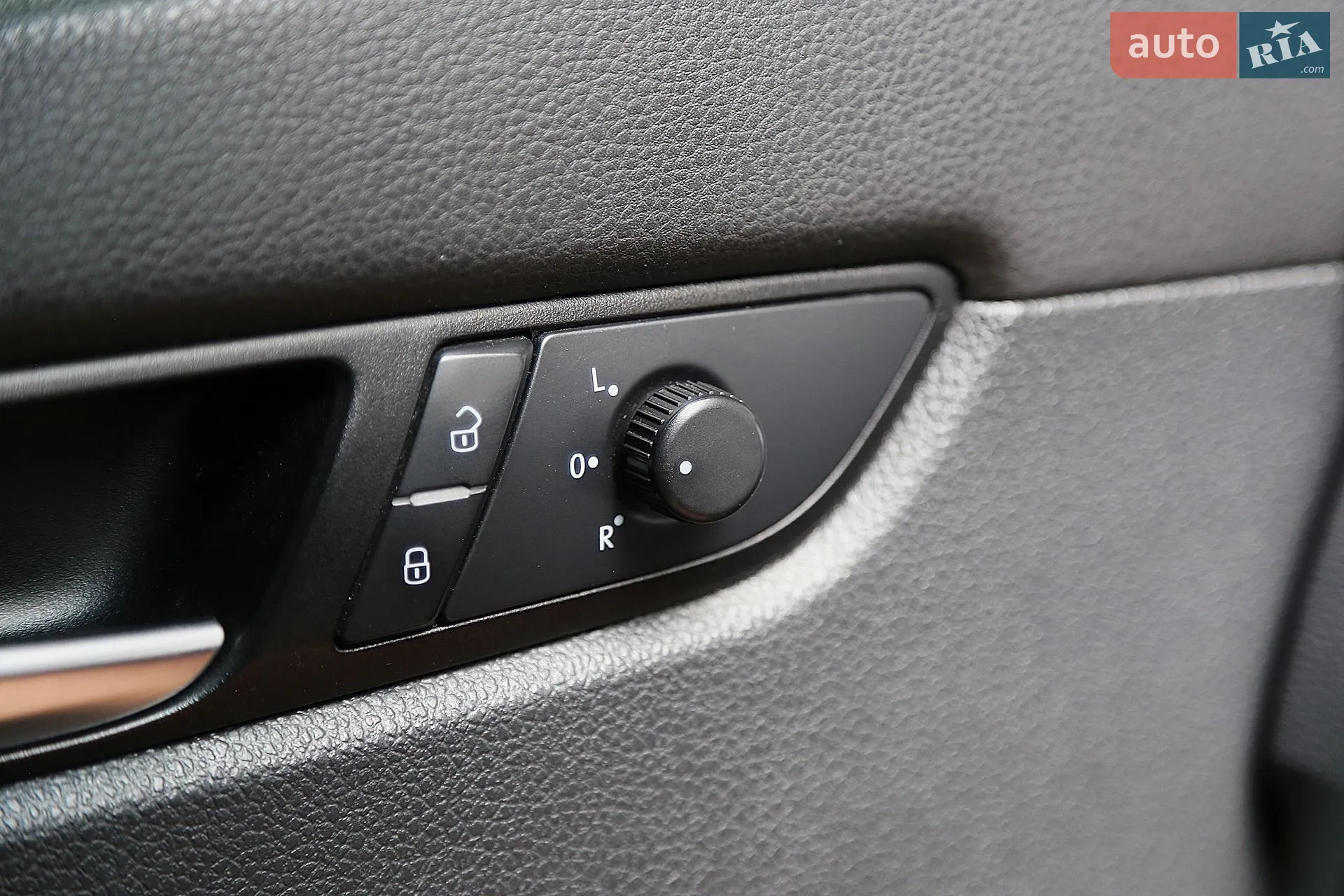 2013 Volkswagen Passat - мініатюра 24