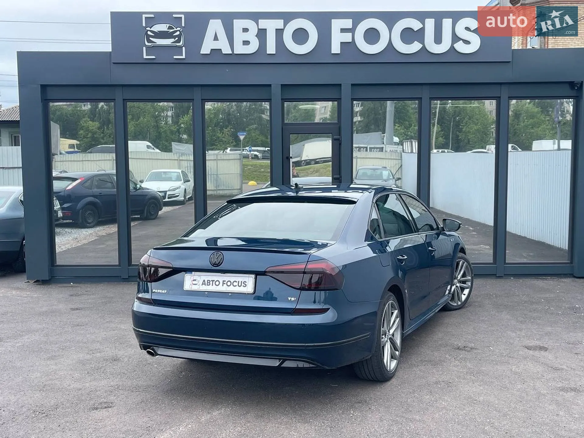 2017 Volkswagen Passat - мініатюра 5