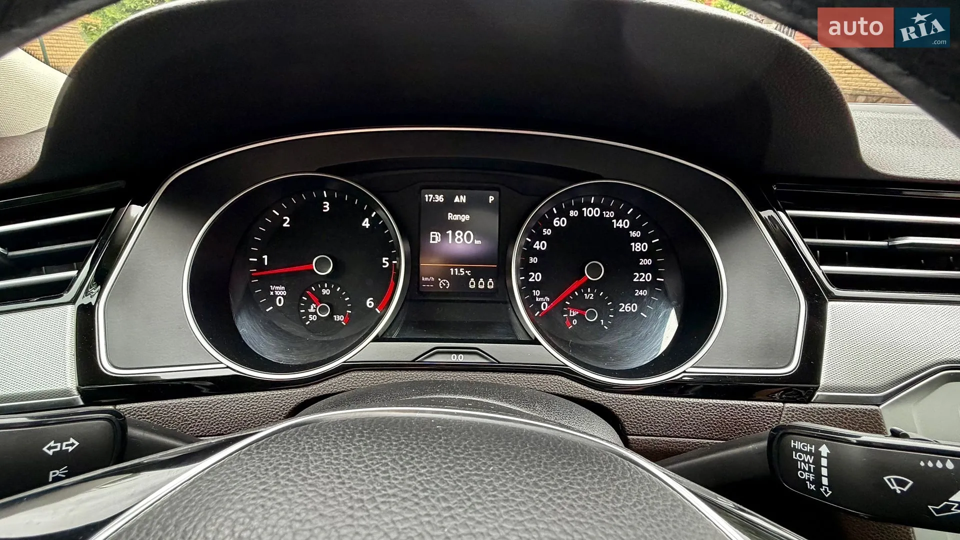 2015 Volkswagen Passat - мініатюра 29