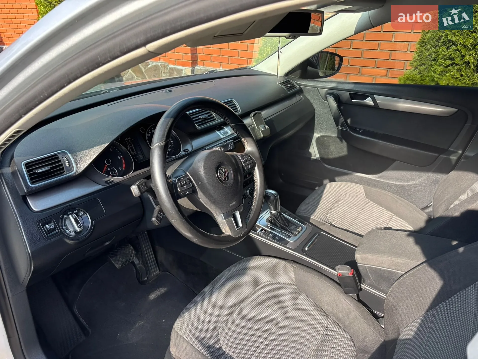 2013 Volkswagen Passat - мініатюра 10