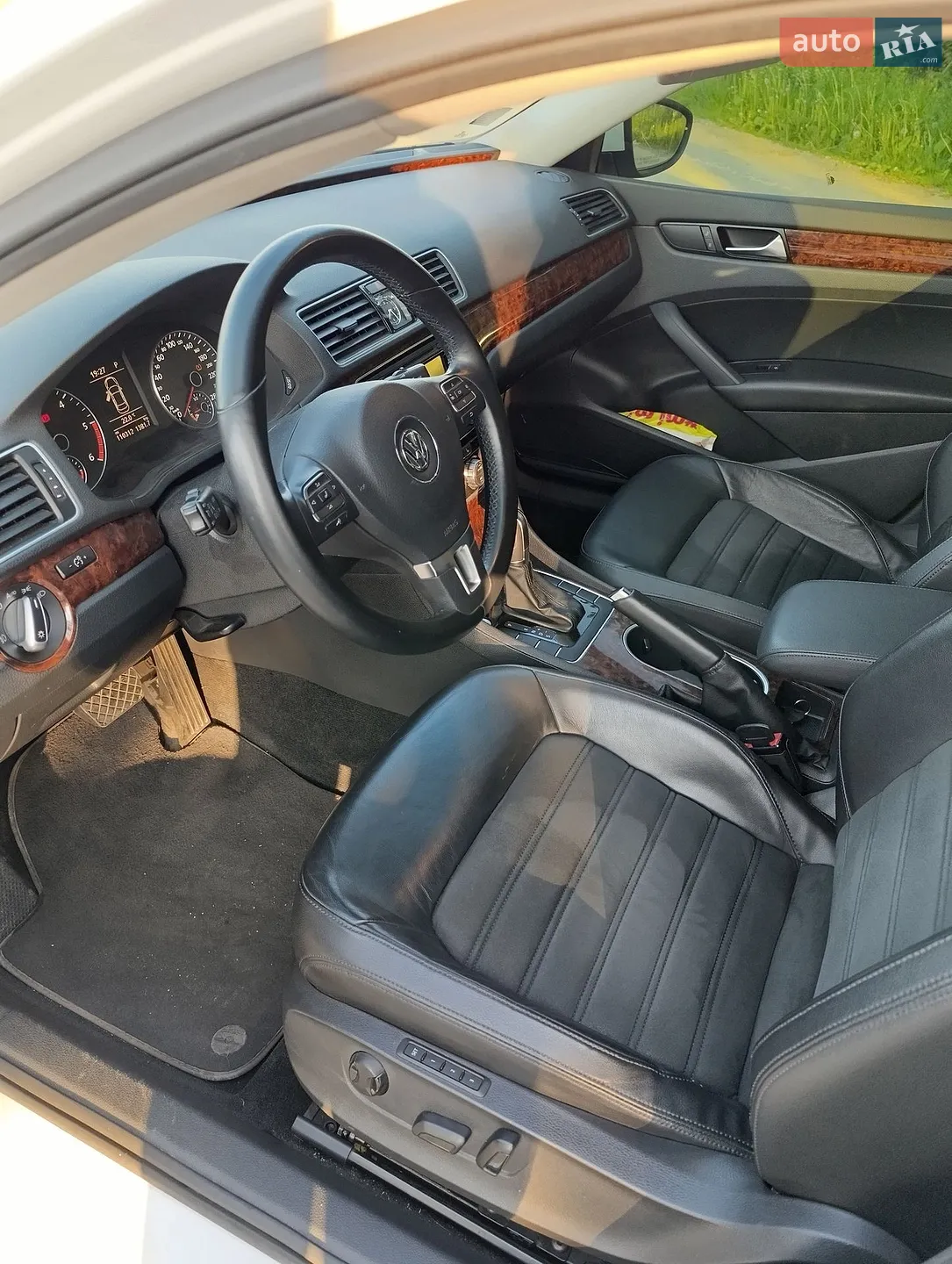 2013 Volkswagen Passat - мініатюра 26