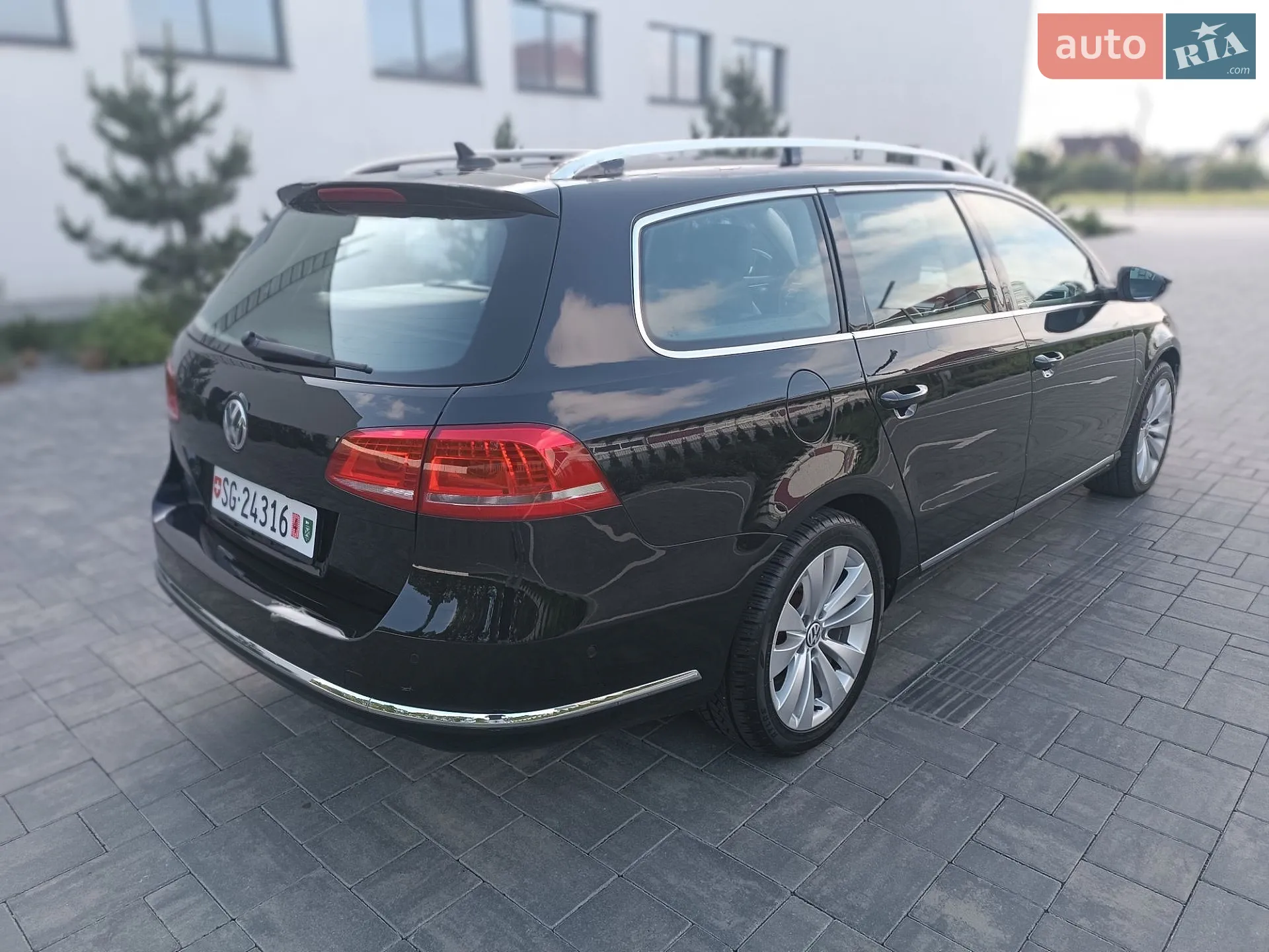 2011 Volkswagen Passat - мініатюра 12