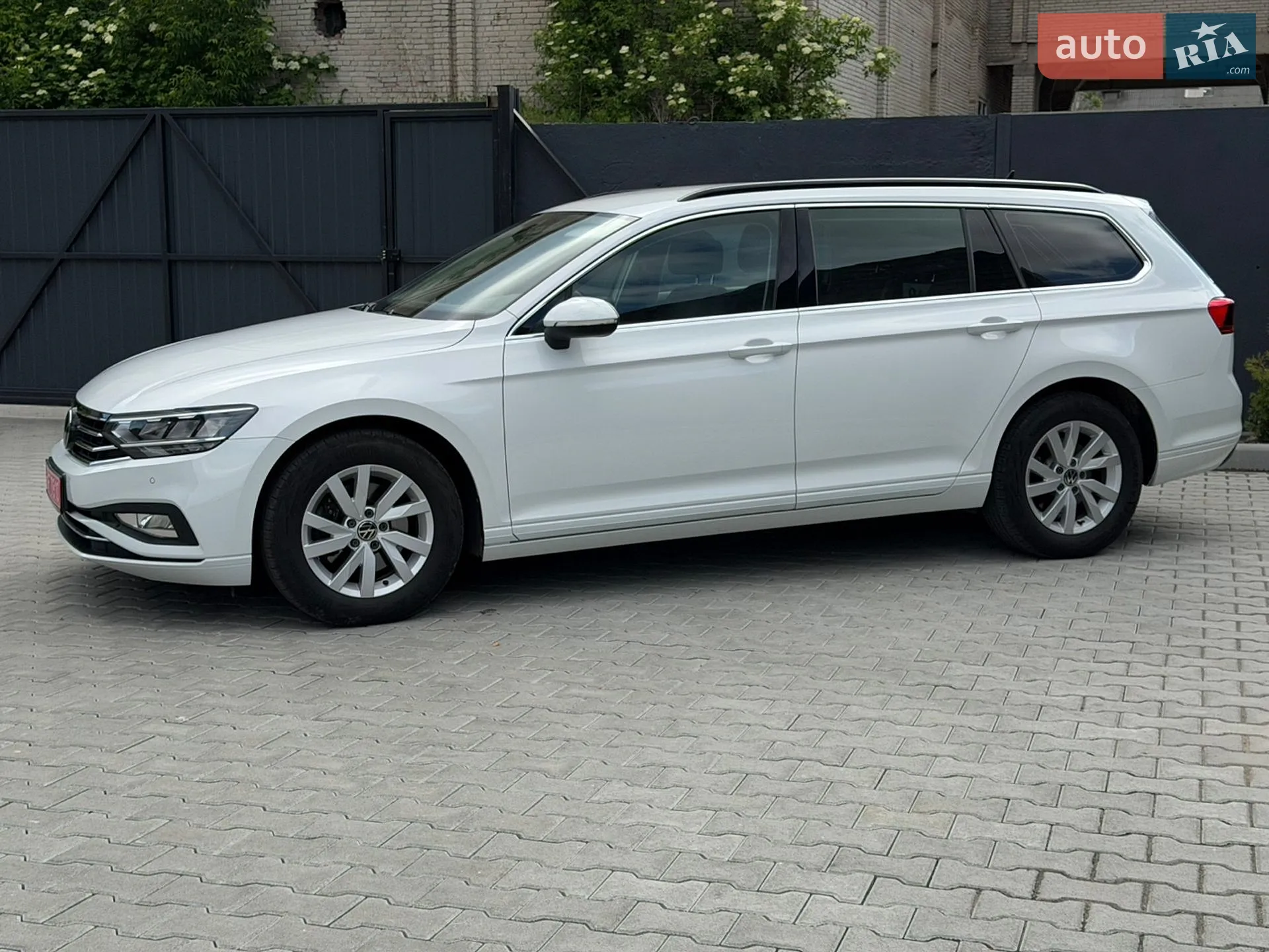 2021 Volkswagen Passat - мініатюра 4