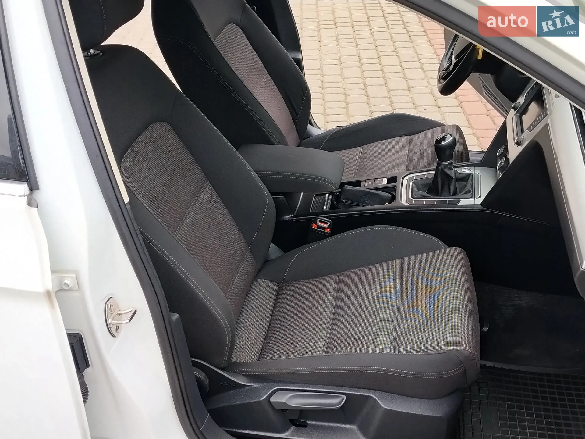 2016 Volkswagen Passat - мініатюра 13