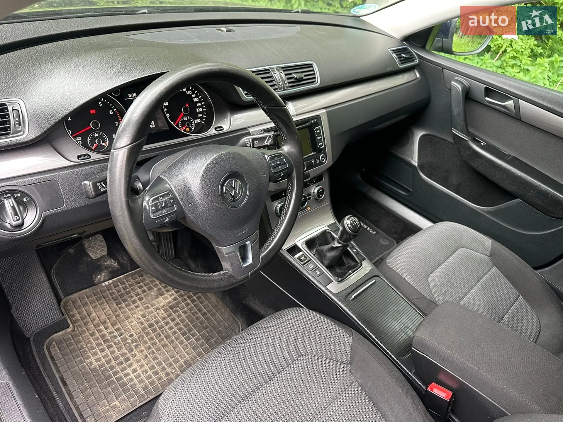 2012 Volkswagen Passat - мініатюра 16