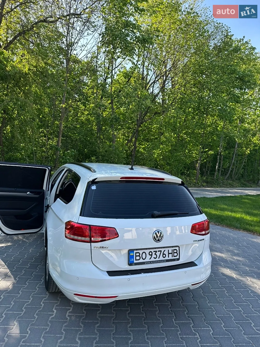 2016 Volkswagen Passat - мініатюра 4