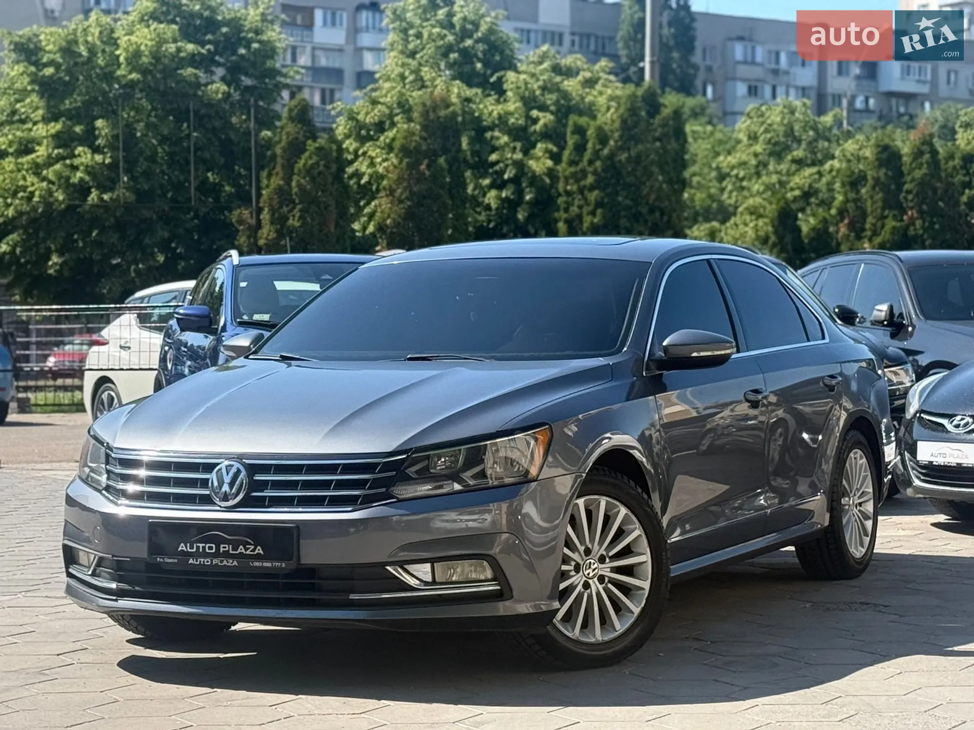2017 Volkswagen Passat - фото 1