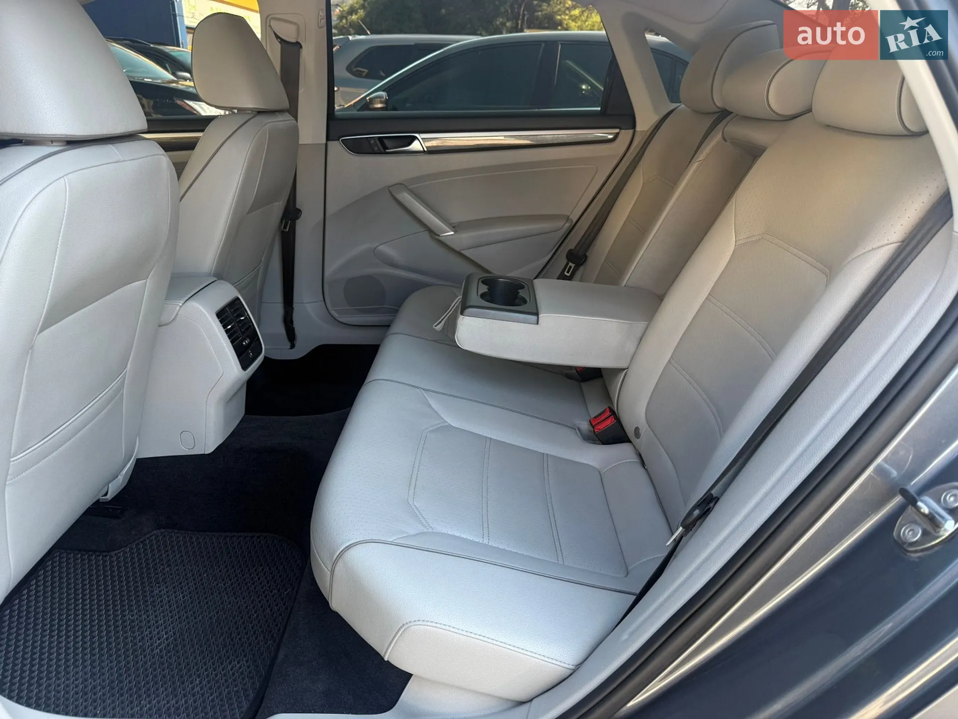 2017 Volkswagen Passat - мініатюра 35