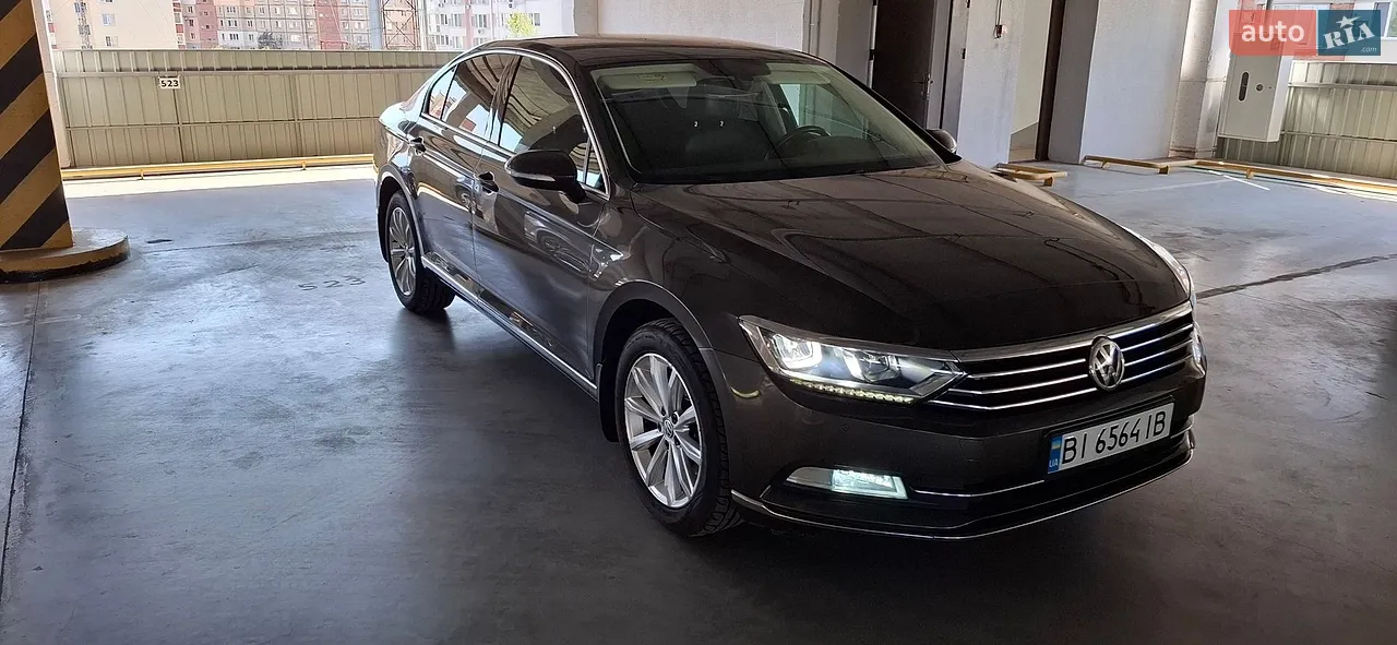 2016 Volkswagen Passat - мініатюра 17