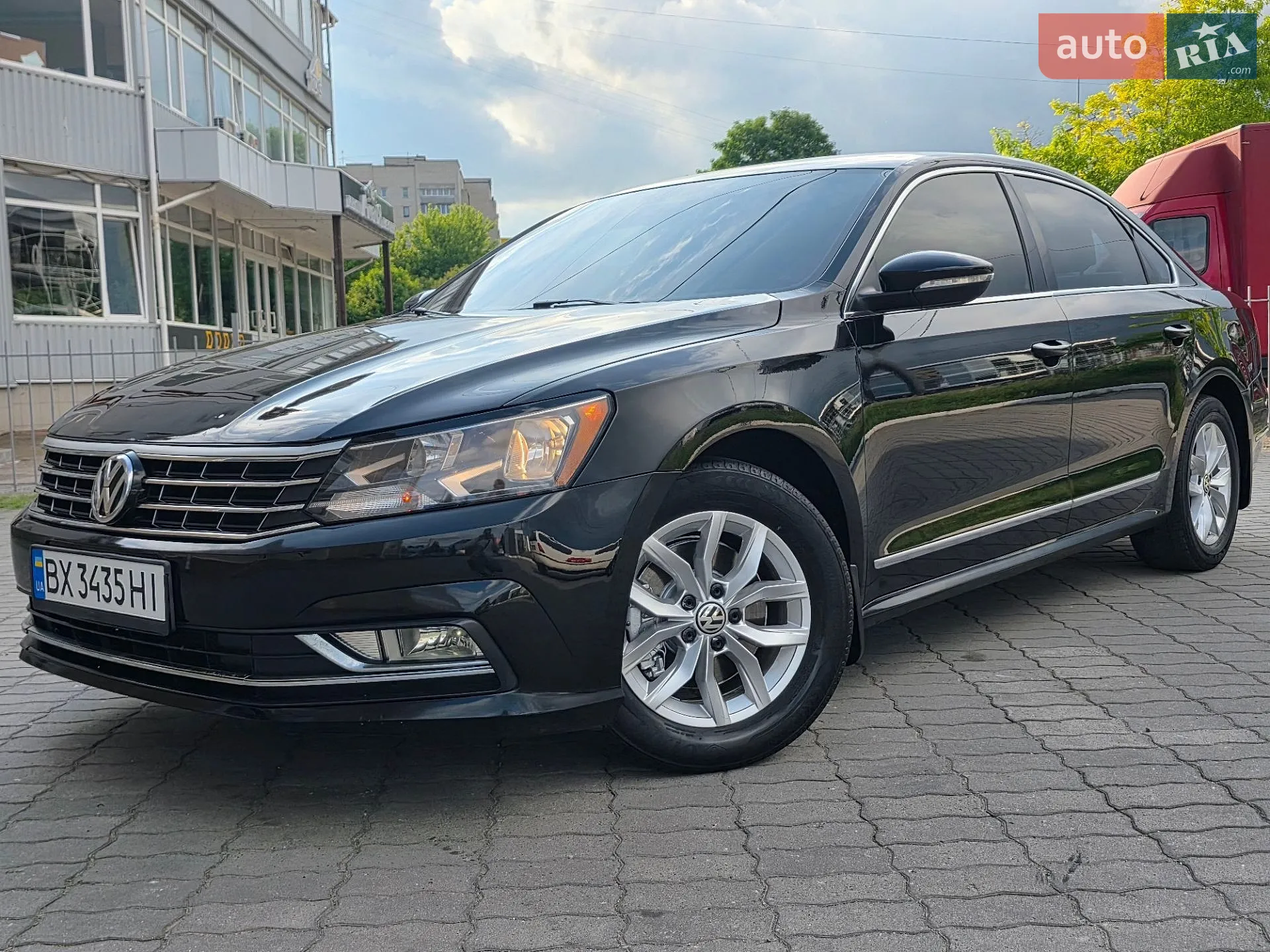 2016 Volkswagen Passat - мініатюра 2
