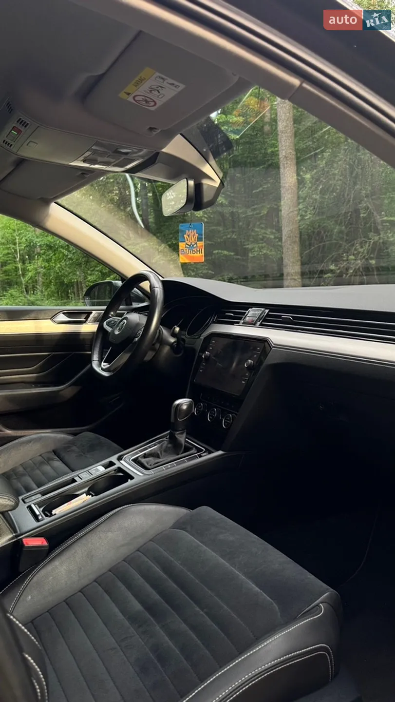 2019 Volkswagen Passat - мініатюра 38