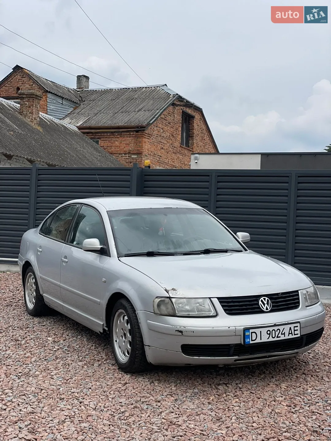 Volkswagen Passat 1999 VIN WVWZZZ31ZKE079062 фото оголошення 3 з 10