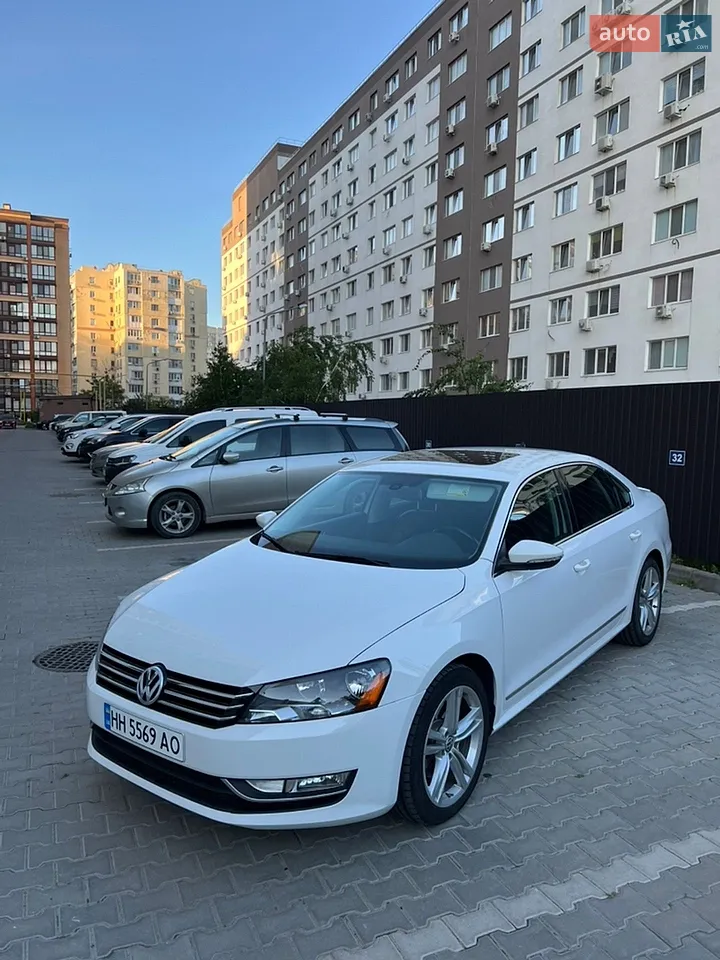 2012 Volkswagen Passat - мініатюра 18