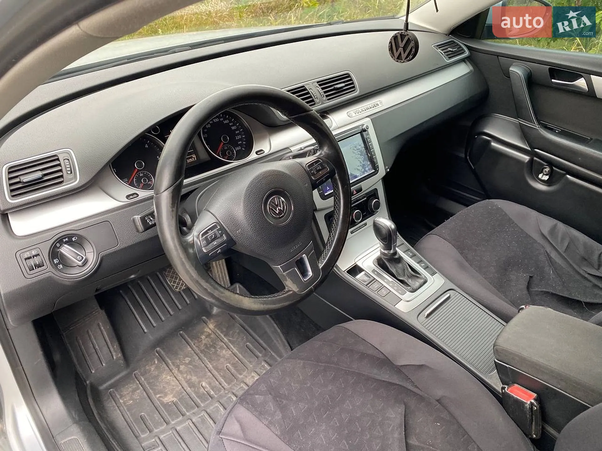 2013 Volkswagen Passat - мініатюра 11