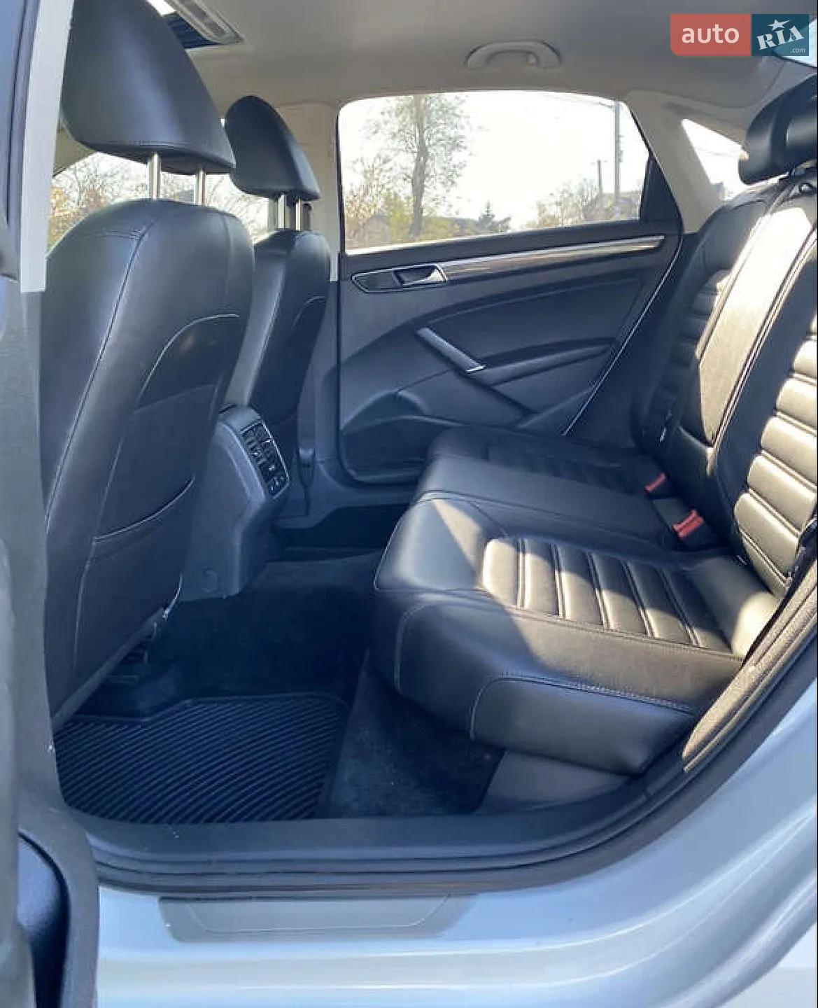 2018 Volkswagen Passat - мініатюра 17