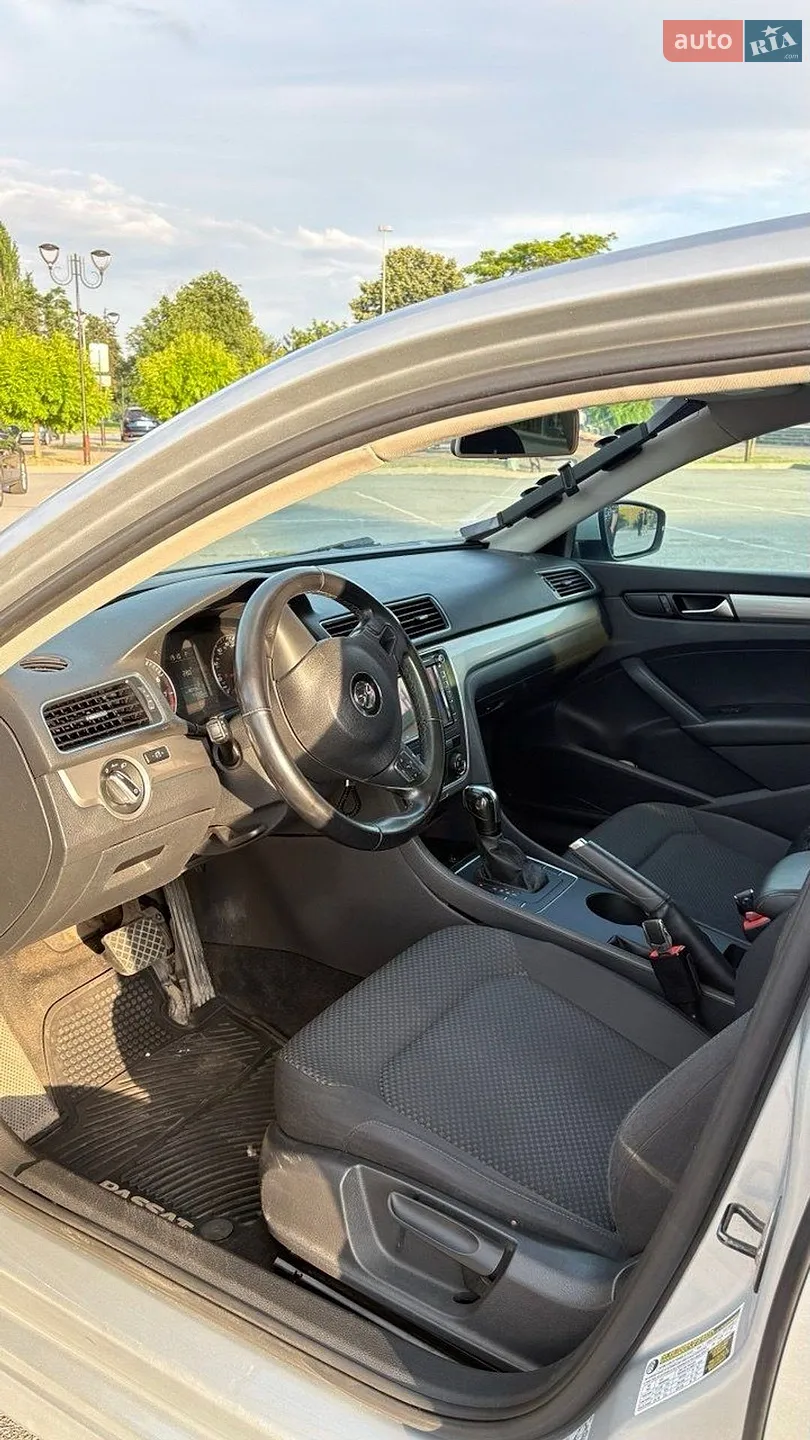 2013 Volkswagen Passat - мініатюра 7