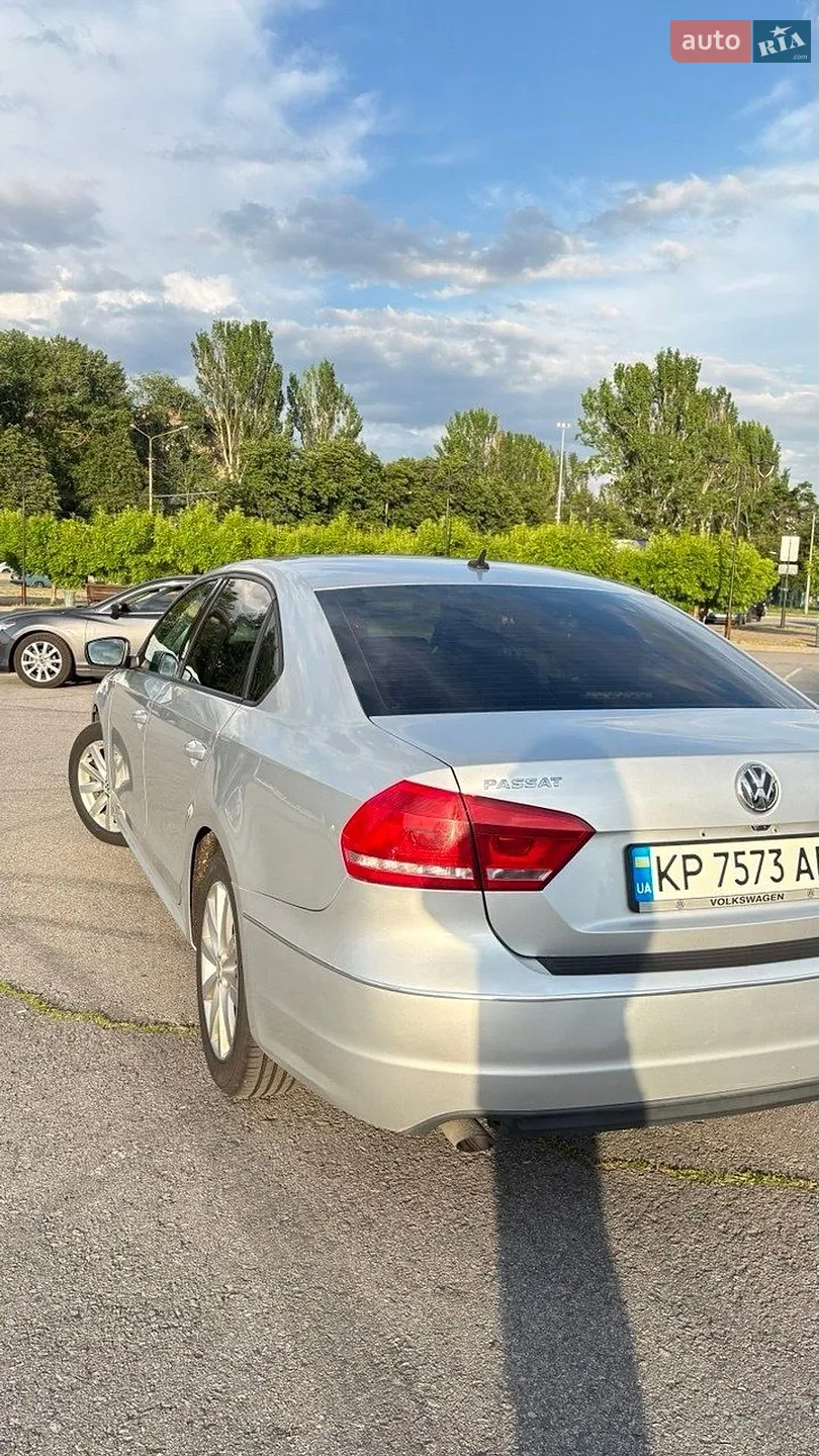 2013 Volkswagen Passat - мініатюра 13