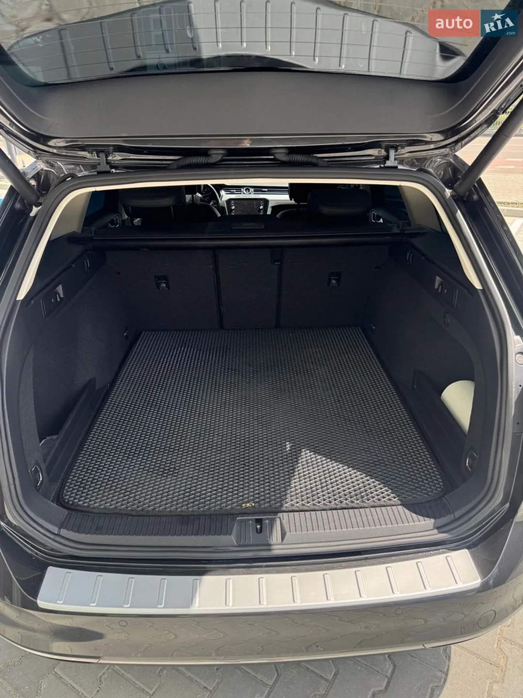 2018 Volkswagen Passat - мініатюра 9