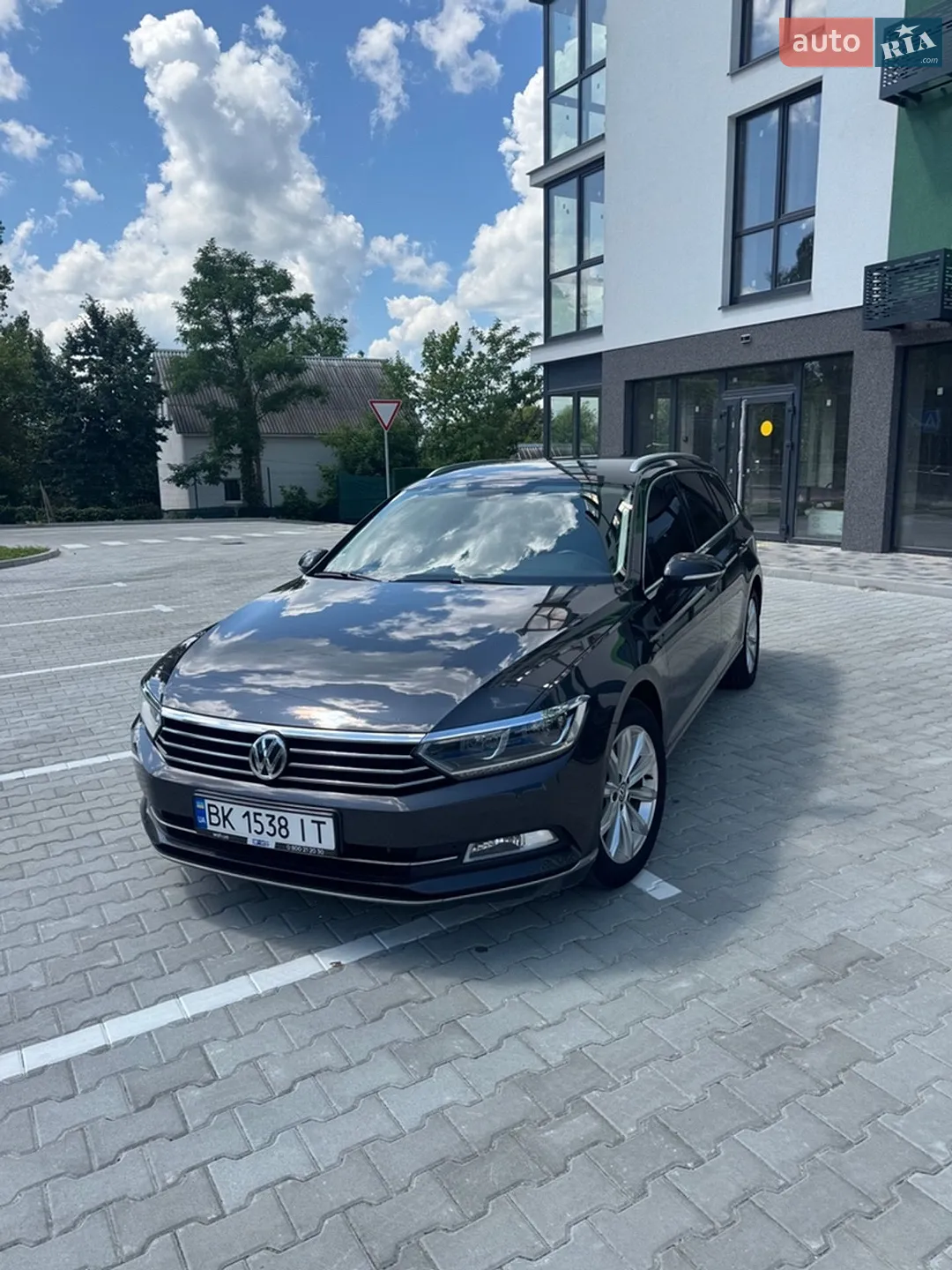 2018 Volkswagen Passat - фото 1