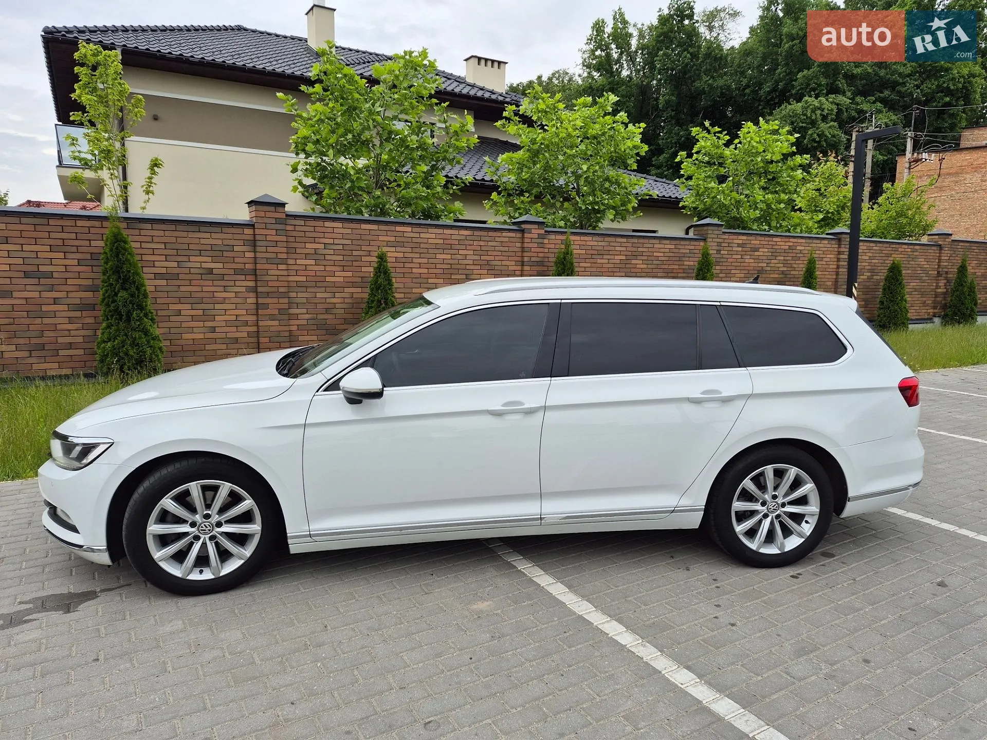 2016 Volkswagen Passat - мініатюра 4