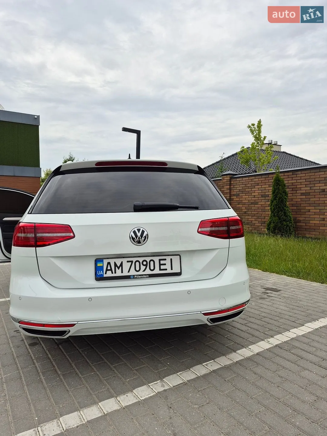 2016 Volkswagen Passat - мініатюра 14