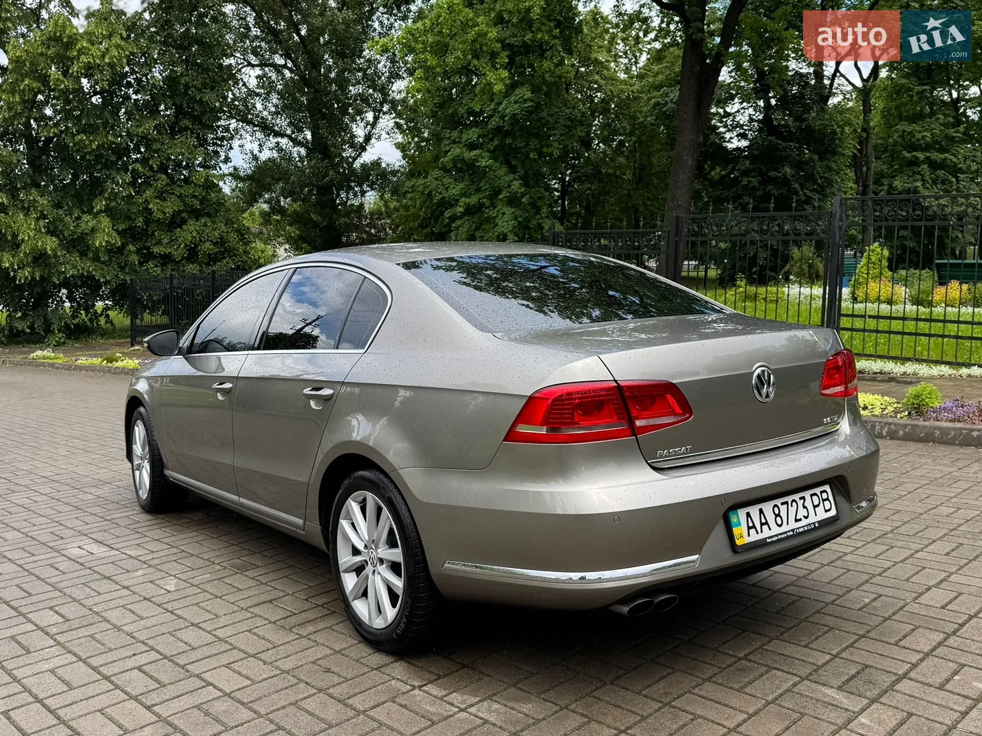 2012 Volkswagen Passat - мініатюра 2