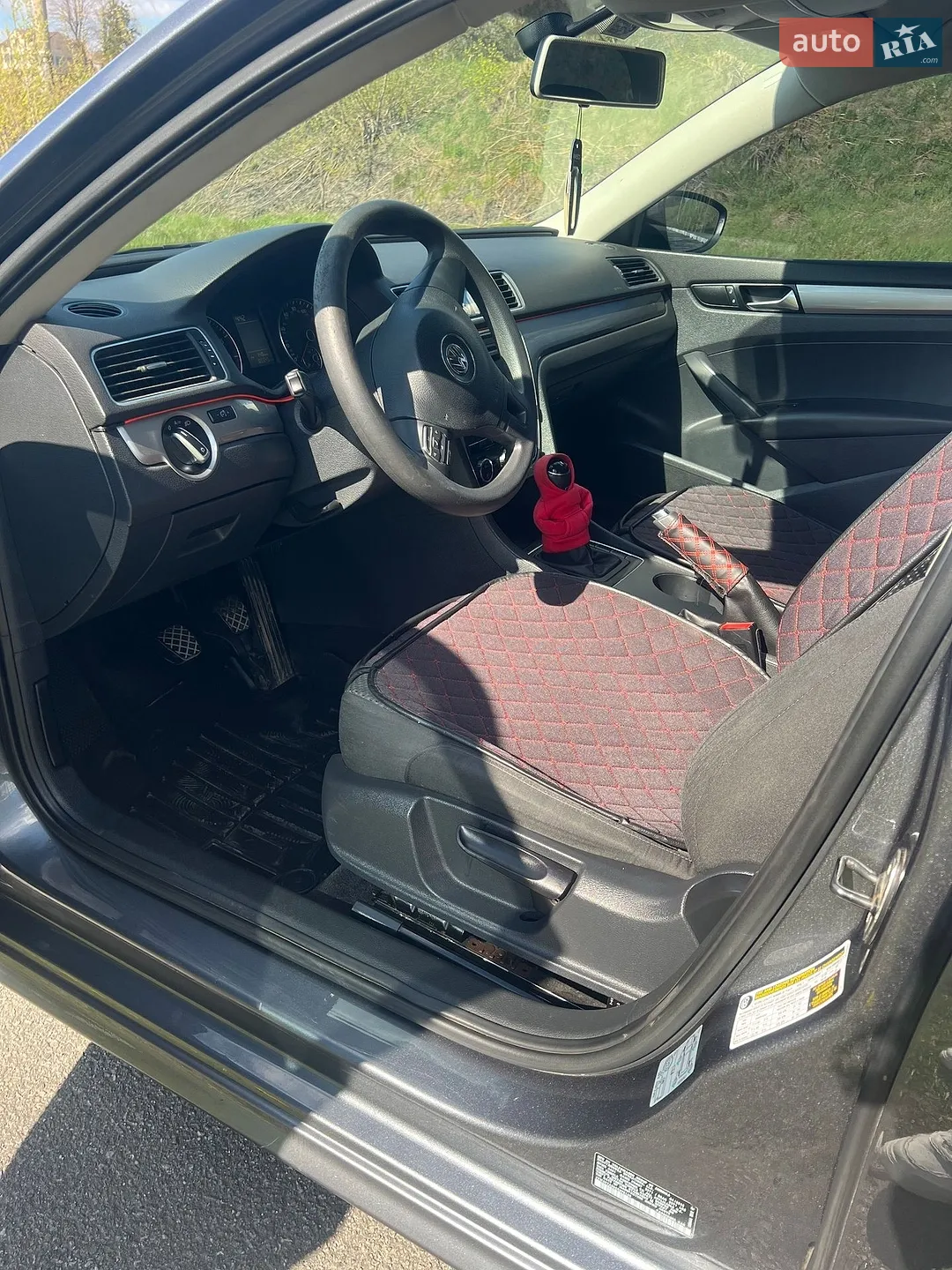 2012 Volkswagen Passat - мініатюра 13