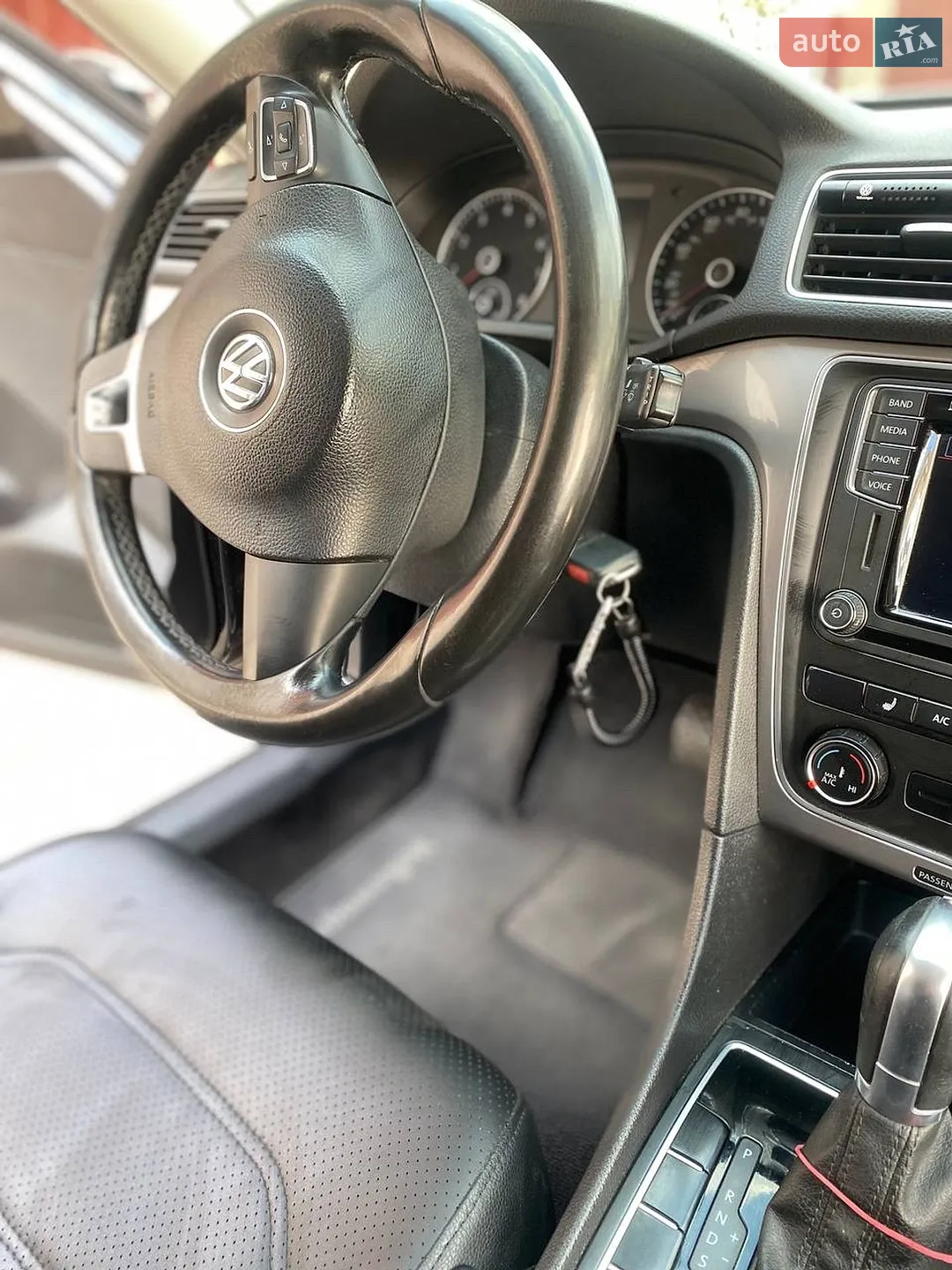 2014 Volkswagen Passat - мініатюра 14