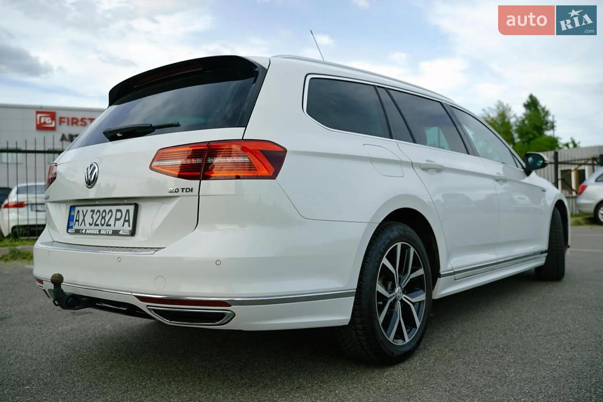 2017 Volkswagen Passat - мініатюра 5