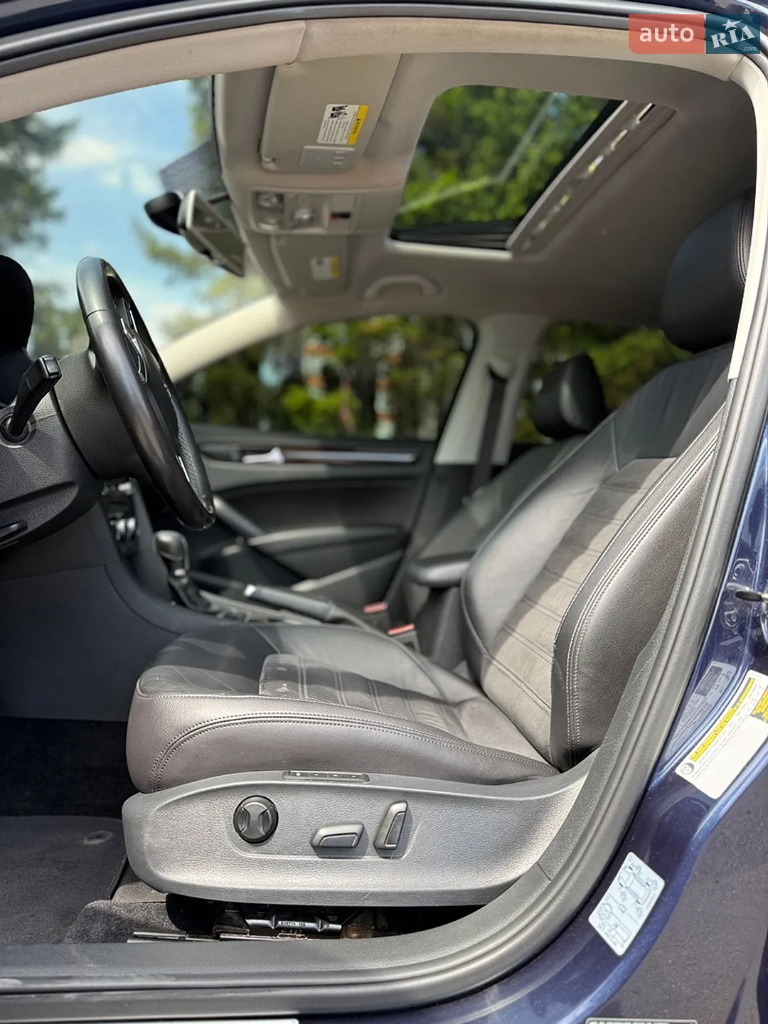 2014 Volkswagen Passat - мініатюра 243