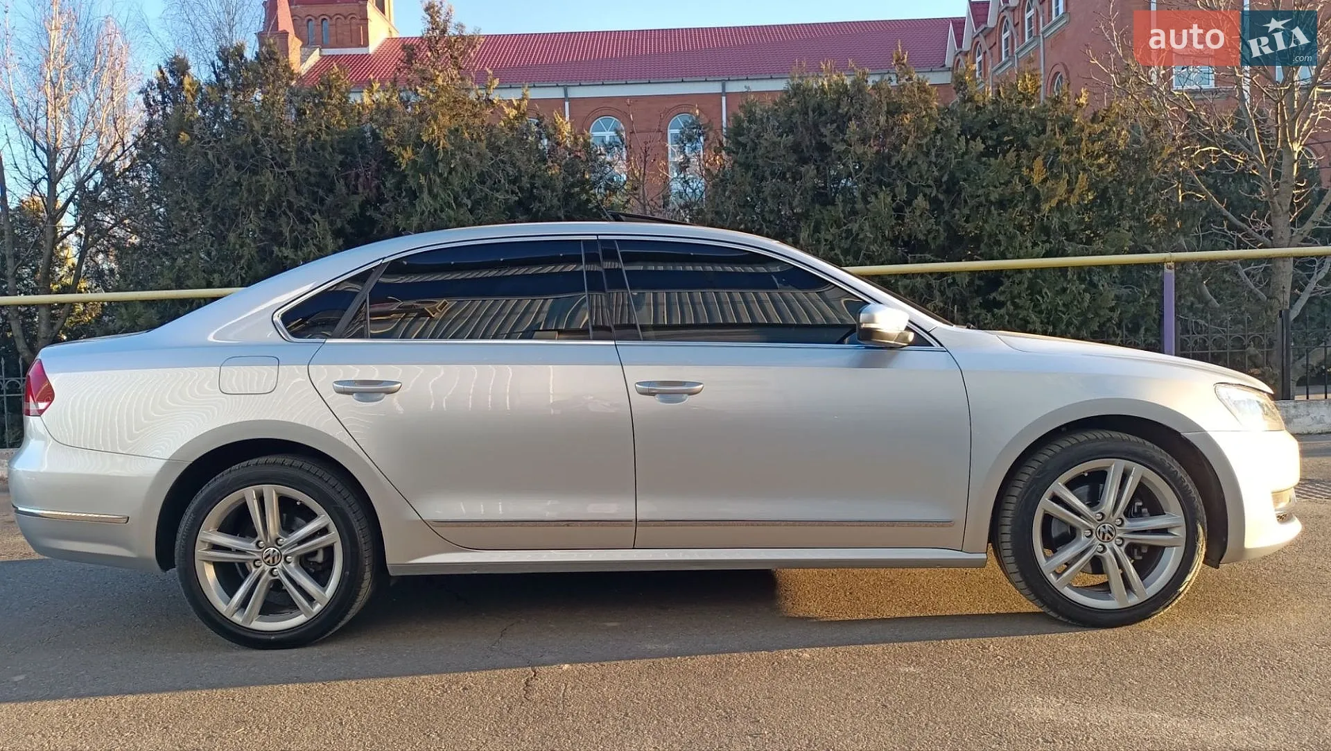 2015 Volkswagen Passat - мініатюра 13