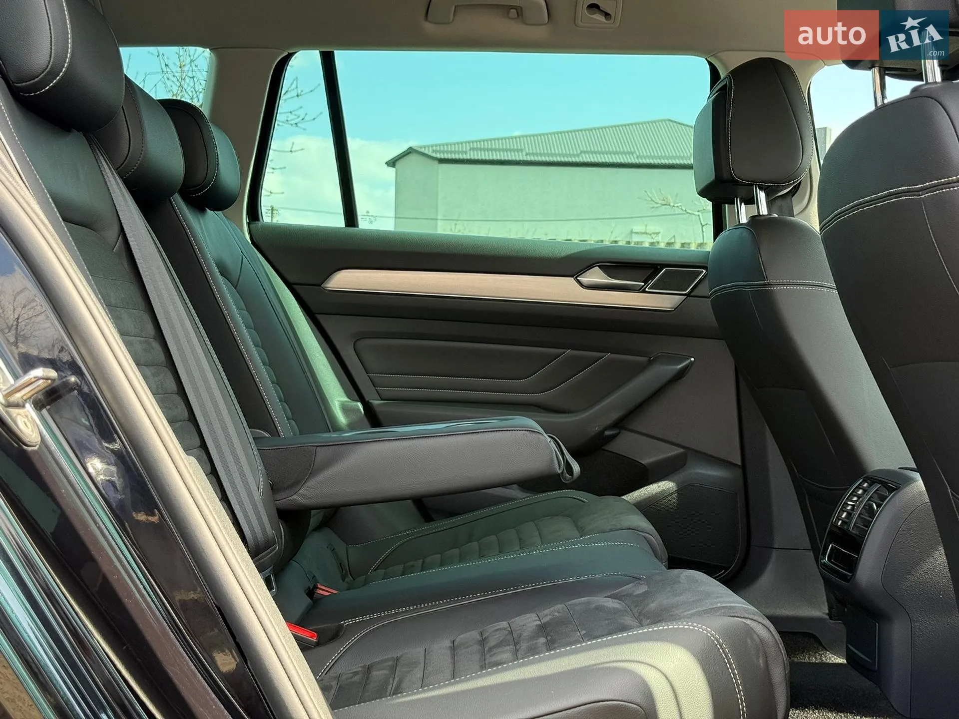 2022 Volkswagen Passat - мініатюра 40