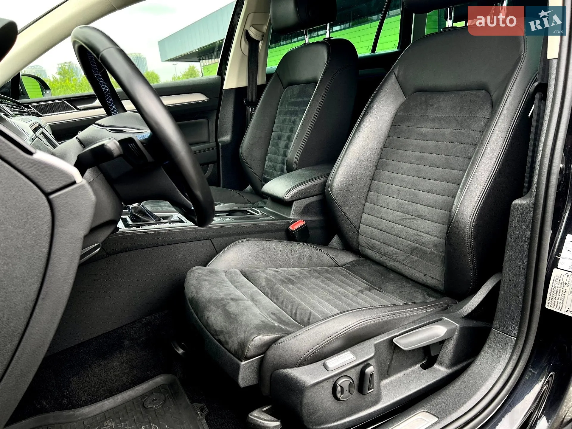 2017 Volkswagen Passat - мініатюра 37