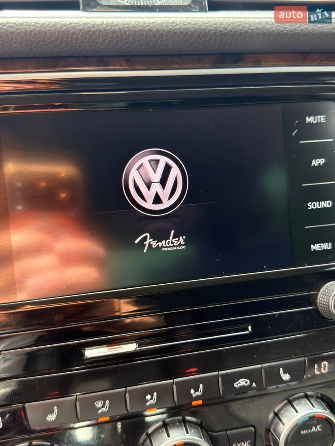 2014 Volkswagen Passat - мініатюра 19