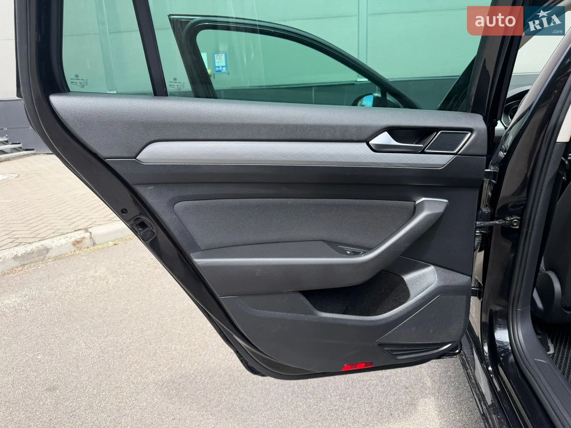 2020 Volkswagen Passat - мініатюра 12