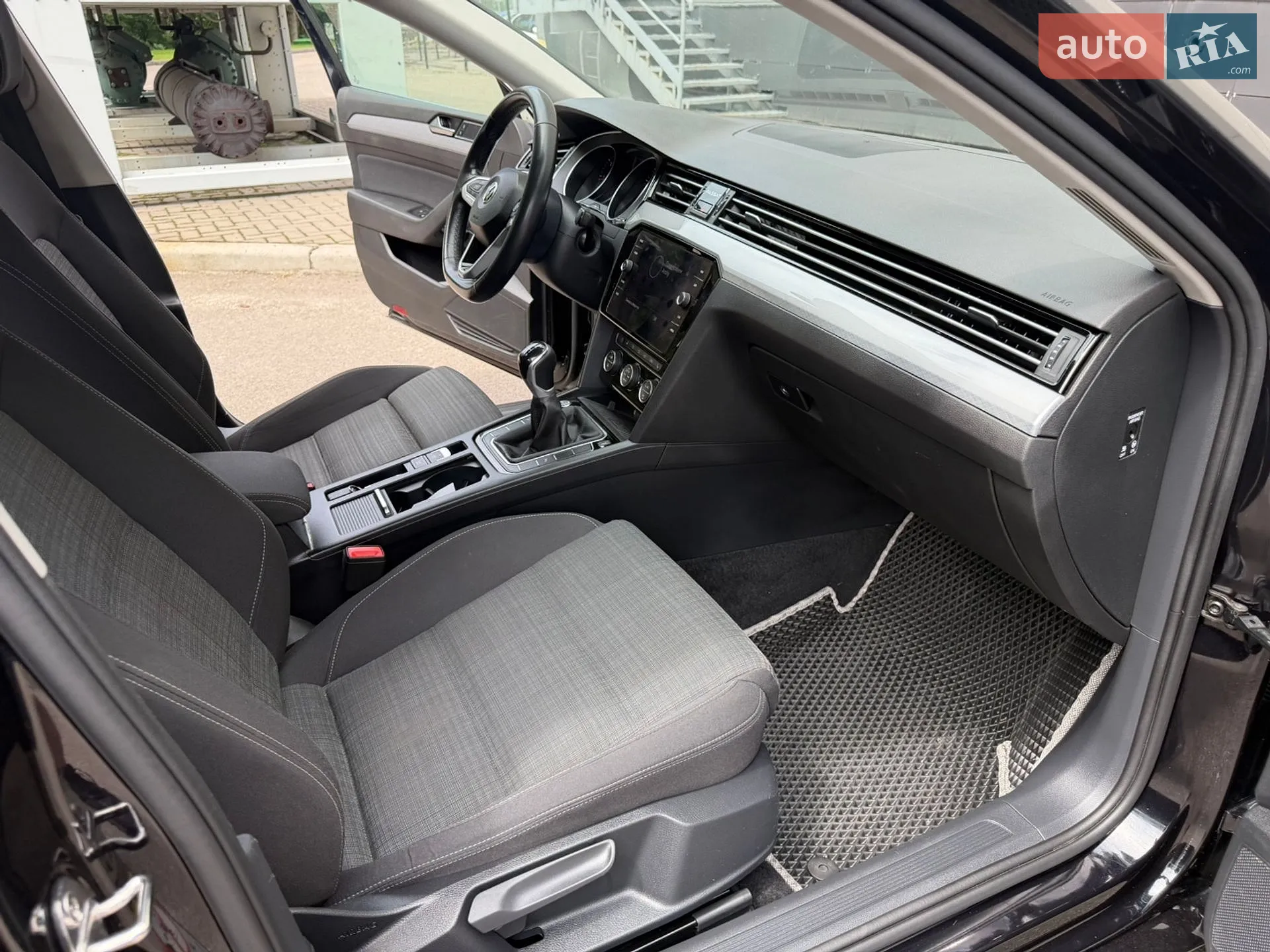 2020 Volkswagen Passat - мініатюра 17