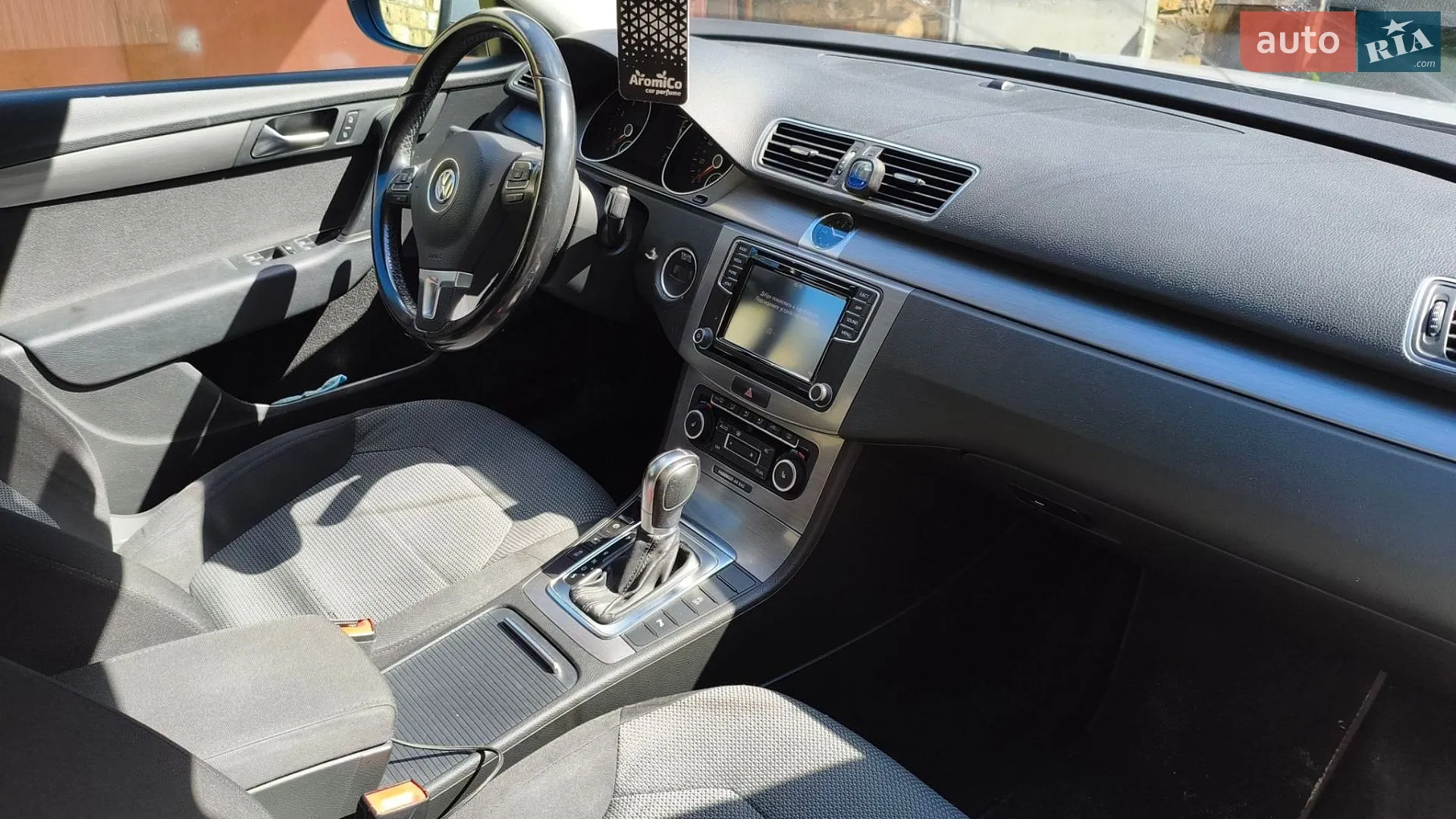 2011 Volkswagen Passat - мініатюра 21