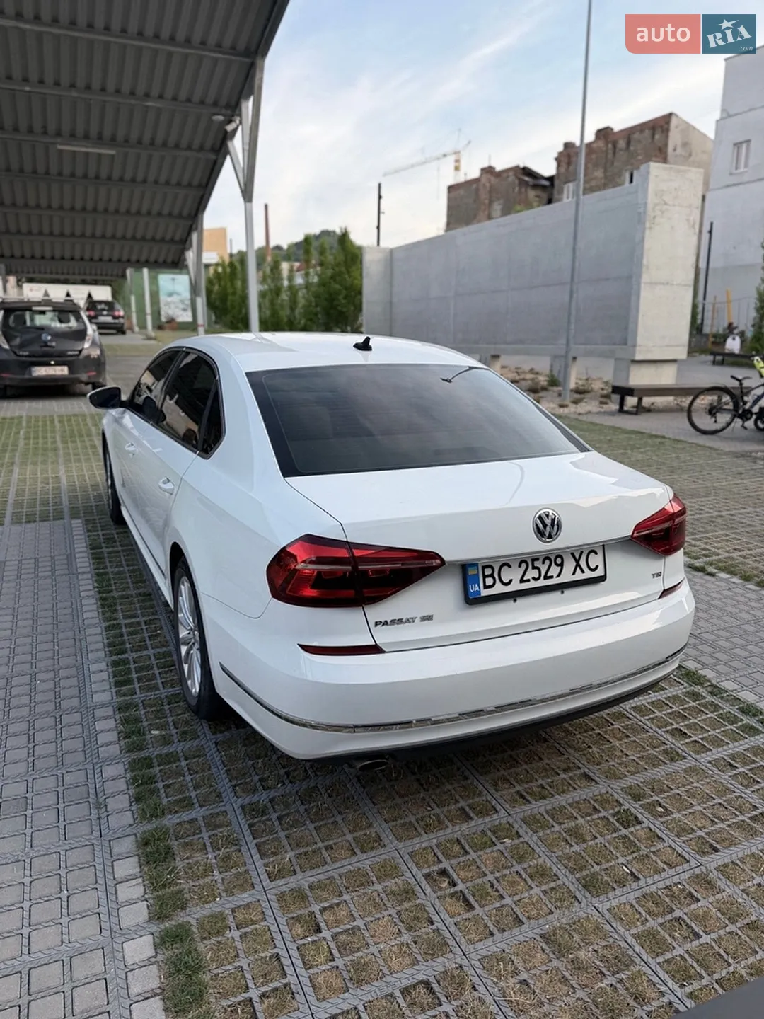 2016 Volkswagen Passat - мініатюра 8