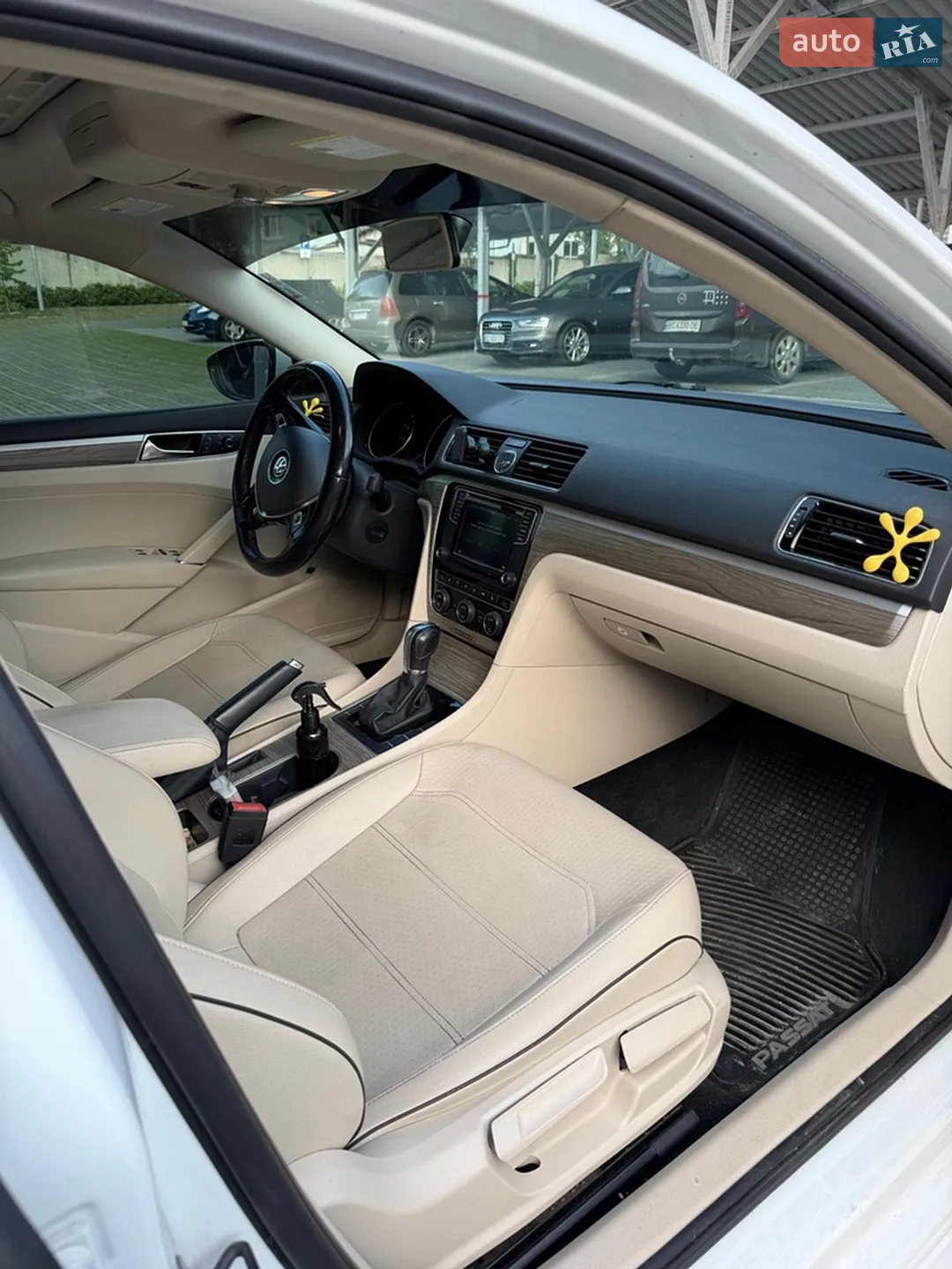 2016 Volkswagen Passat - мініатюра 17