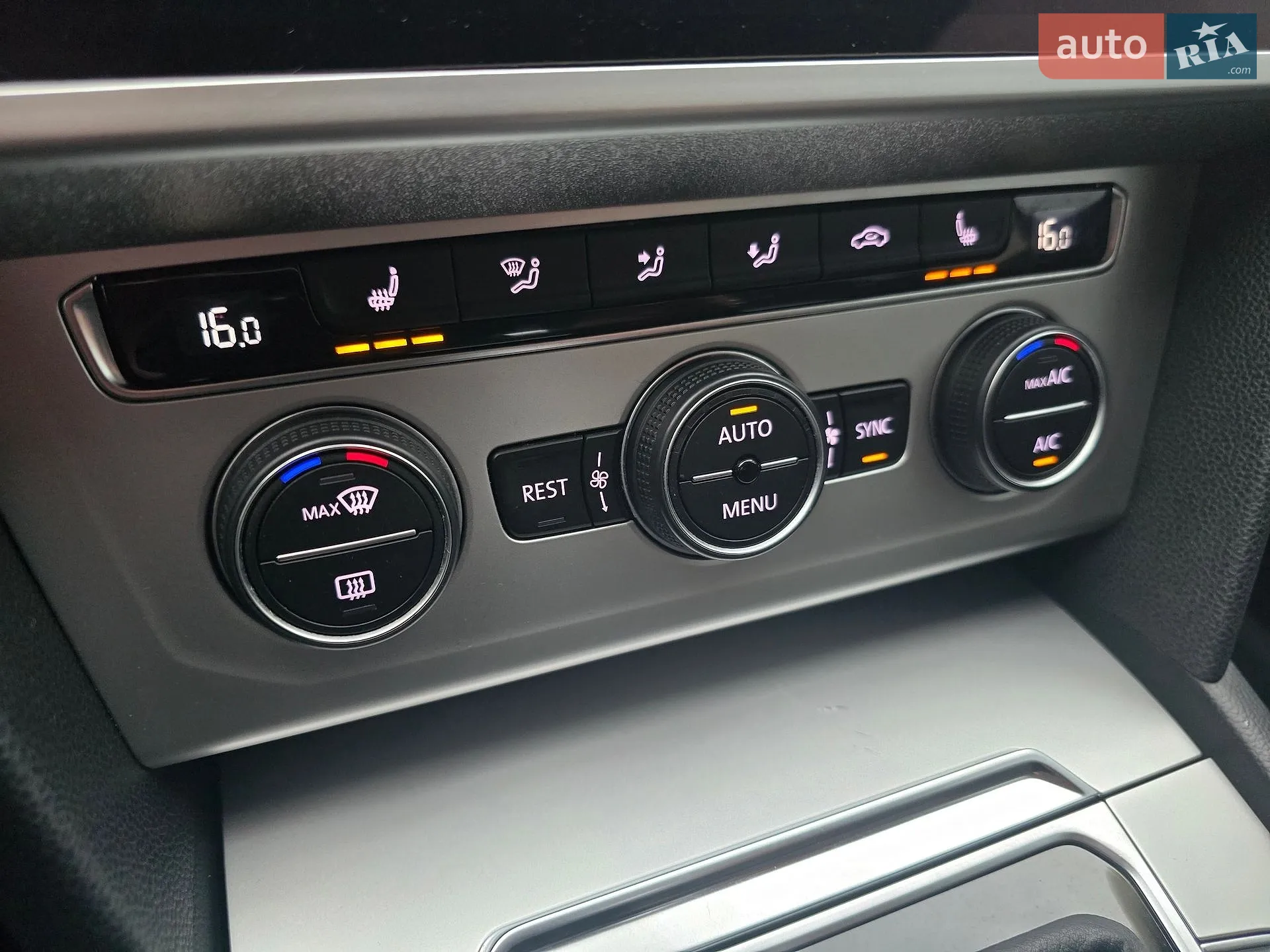 2018 Volkswagen Passat - мініатюра 20