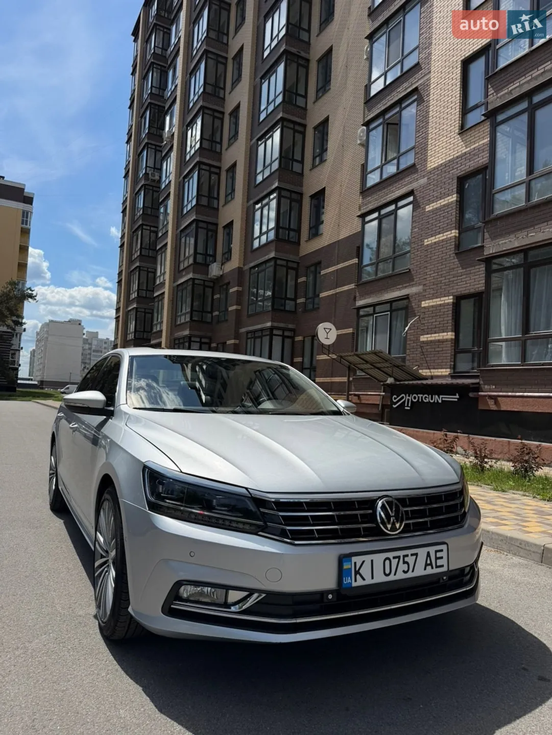 2016 Volkswagen Passat - мініатюра 2
