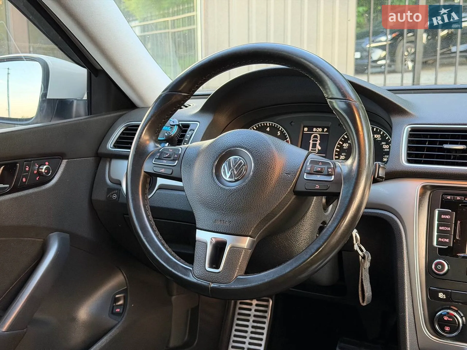 2013 Volkswagen Passat - мініатюра 29