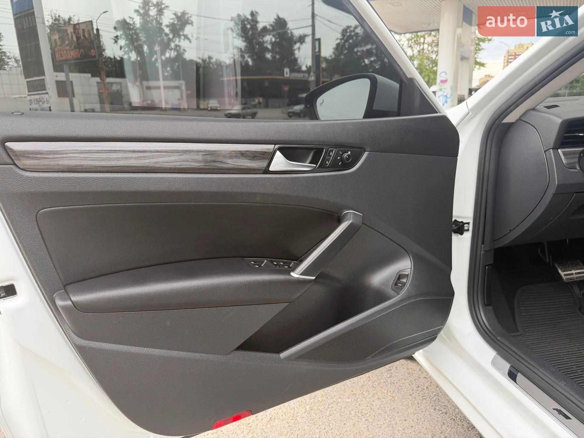 2020 Volkswagen Passat - мініатюра 18