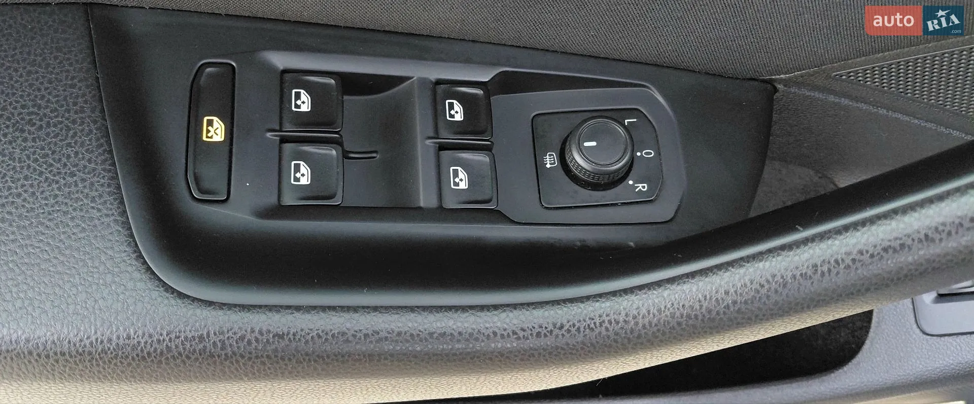 2017 Volkswagen Passat - мініатюра 14