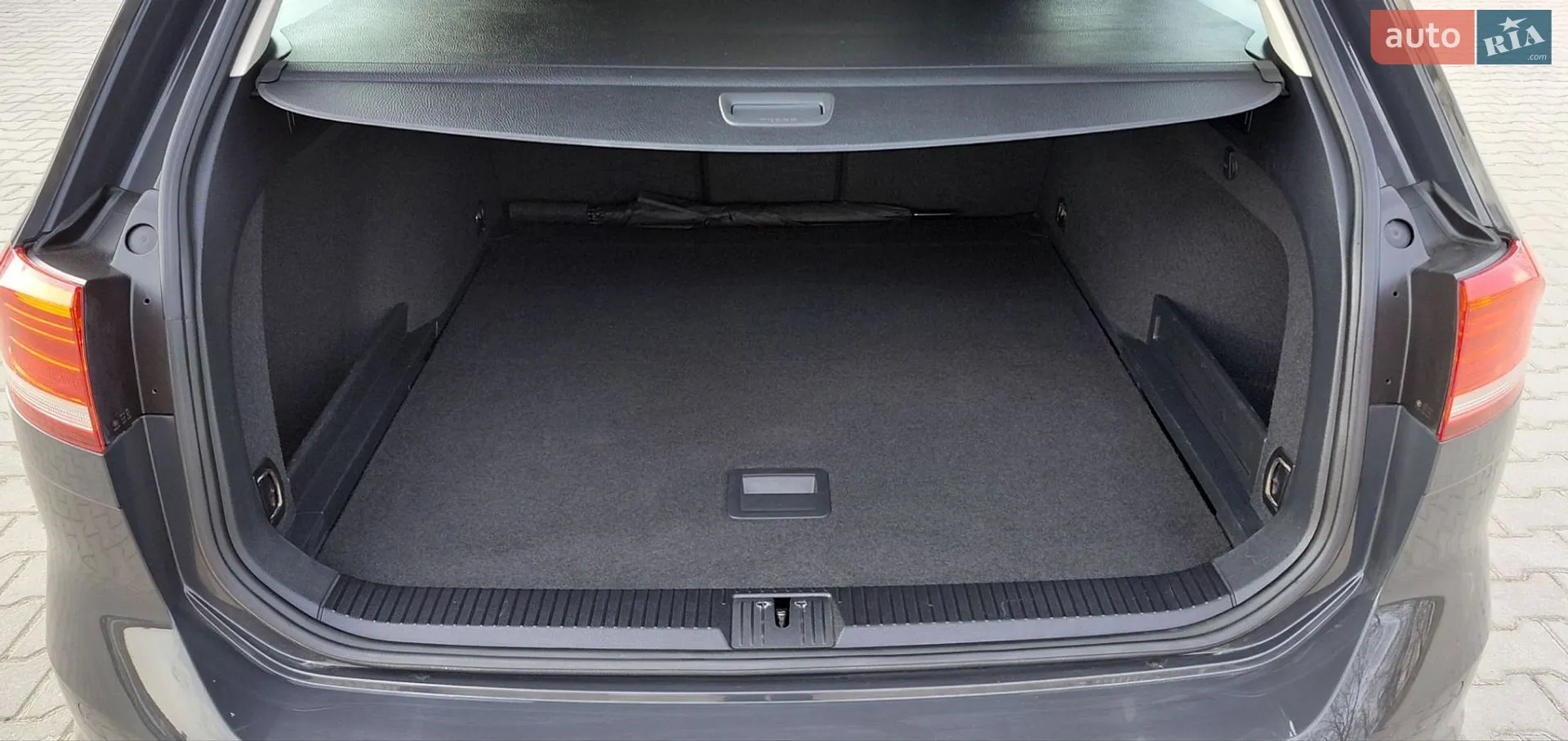 2017 Volkswagen Passat - мініатюра 16