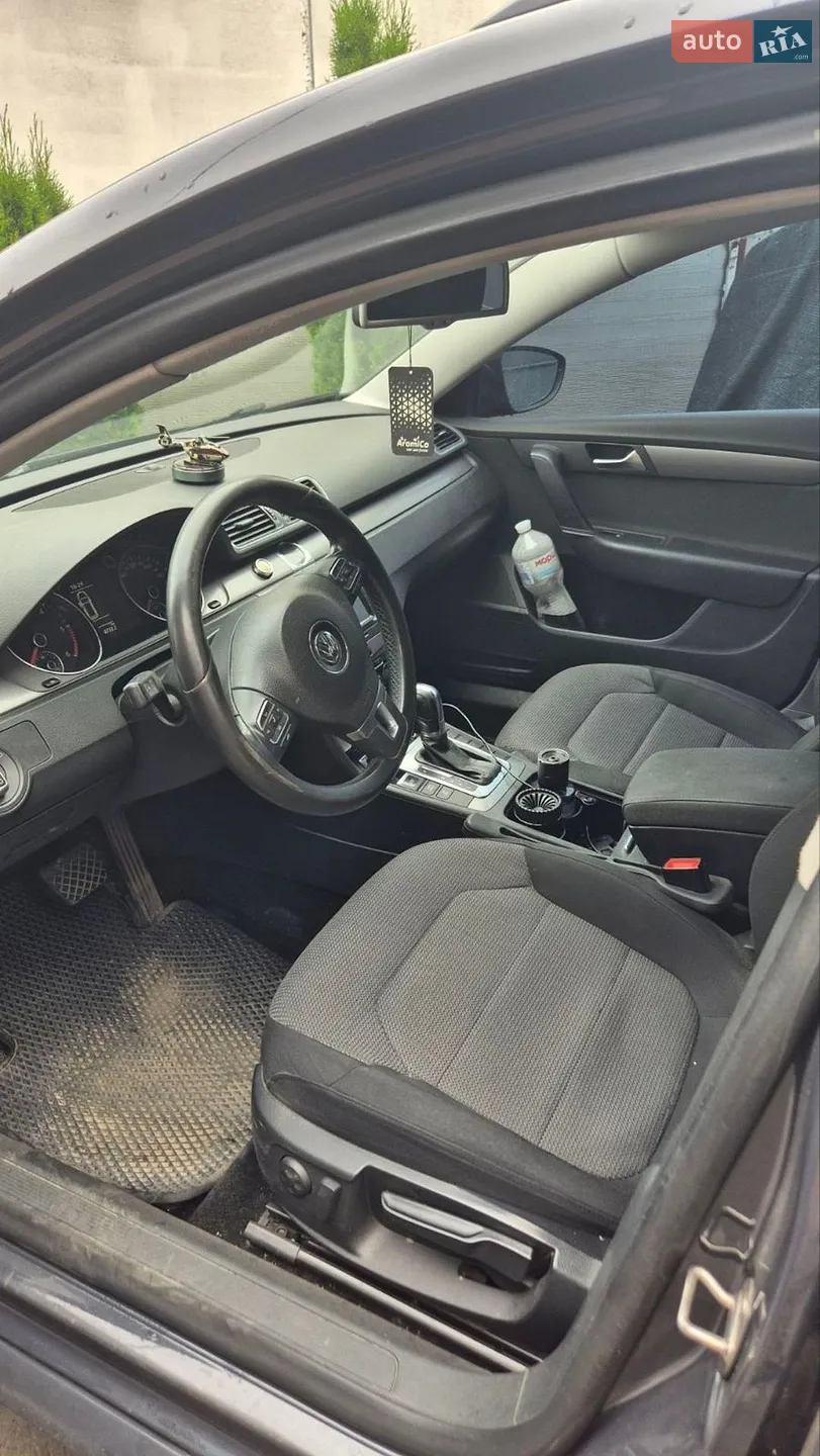 2011 Volkswagen Passat - мініатюра 6